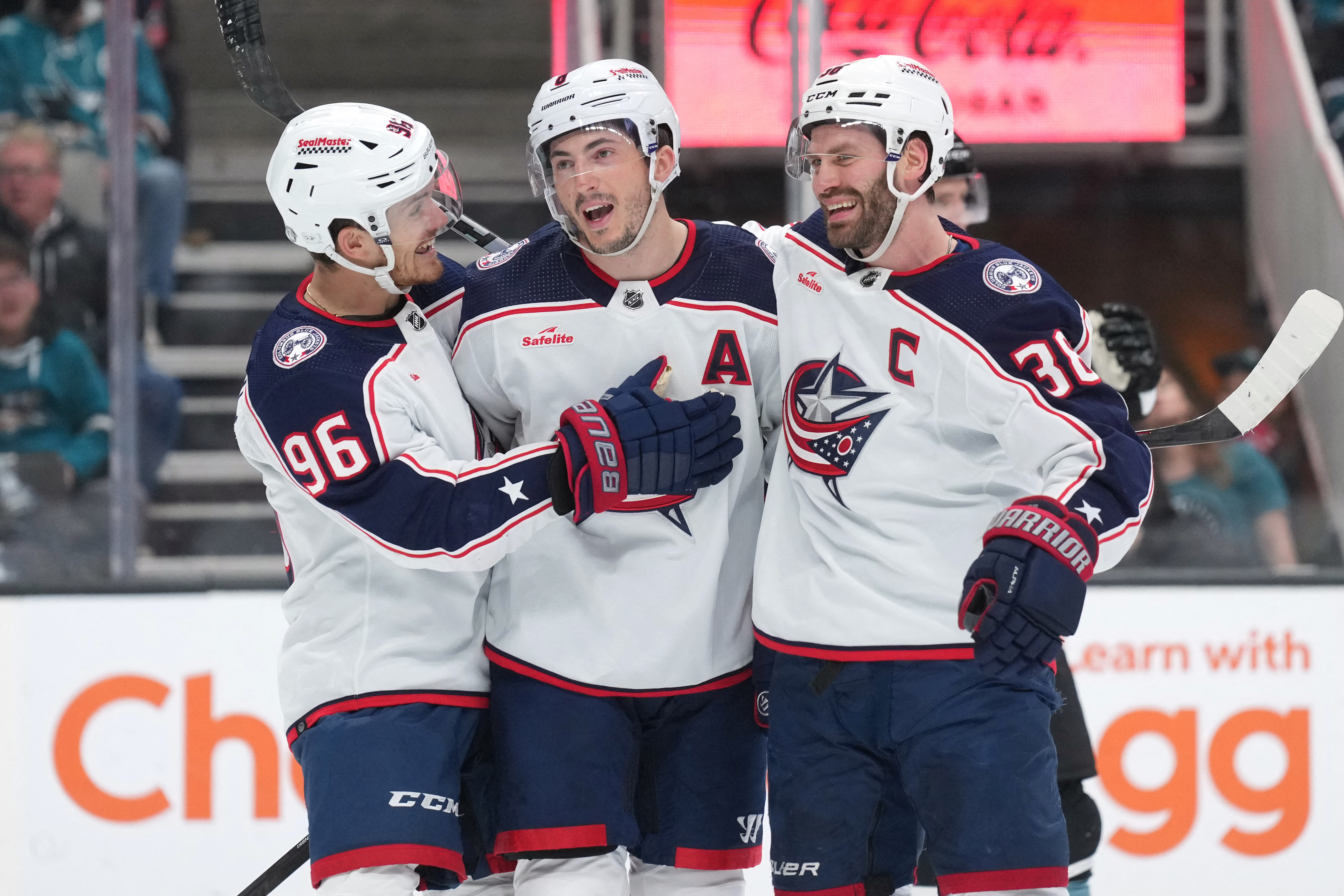 Boone Jenner s late winner pushes Blue Jackets past Sharks Reuters