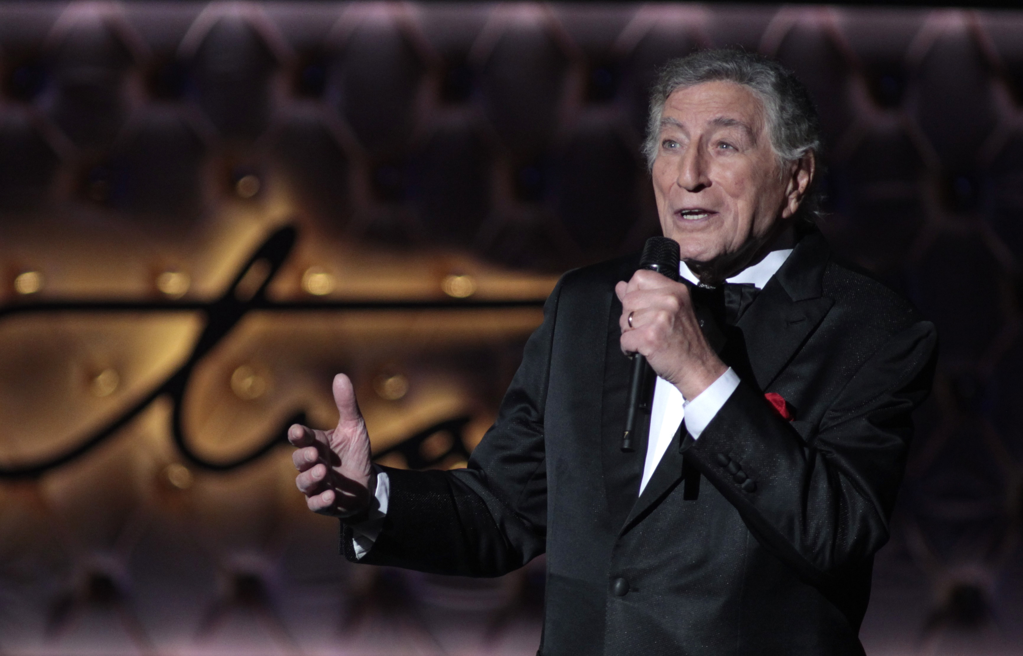 Tony Bennett, Masterful Stylist Of American Musical Standards, Dies At 96