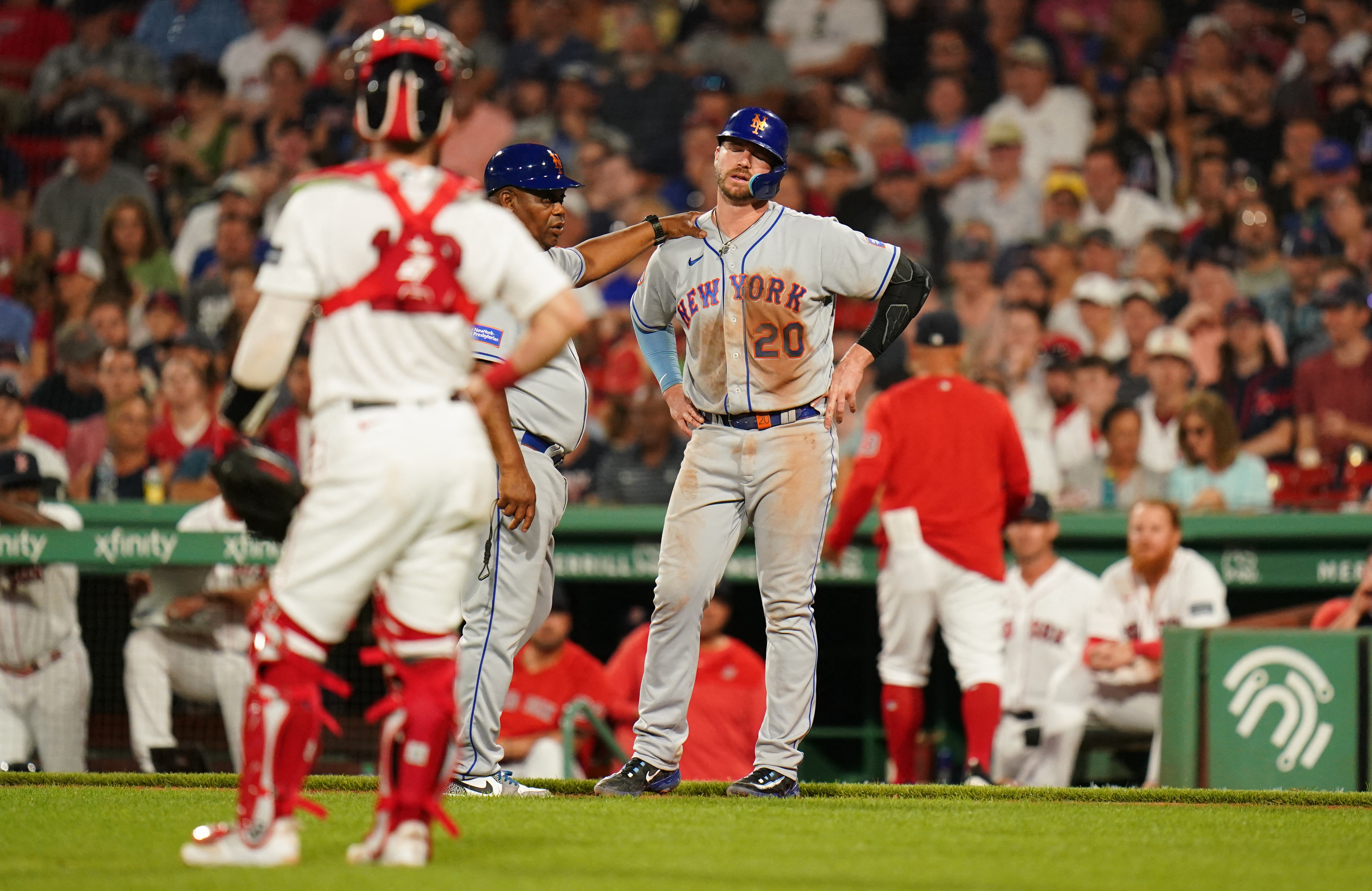 Devers and Duvall lead the Red Sox offense in a 6-1 win over the Mets - ABC  News