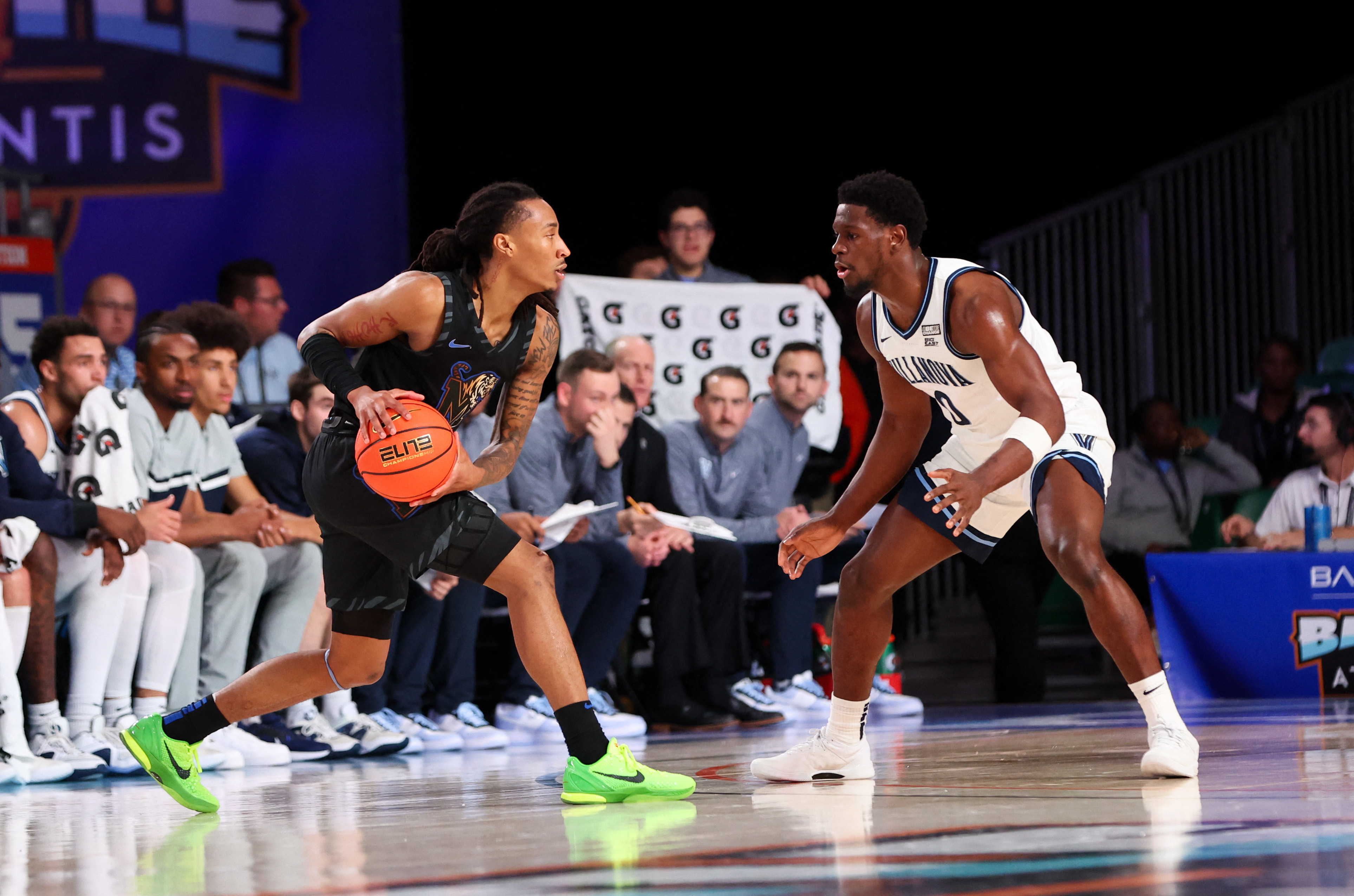 Villanova Topples Memphis, Wins Battle 4 Atlantis Title | Reuters