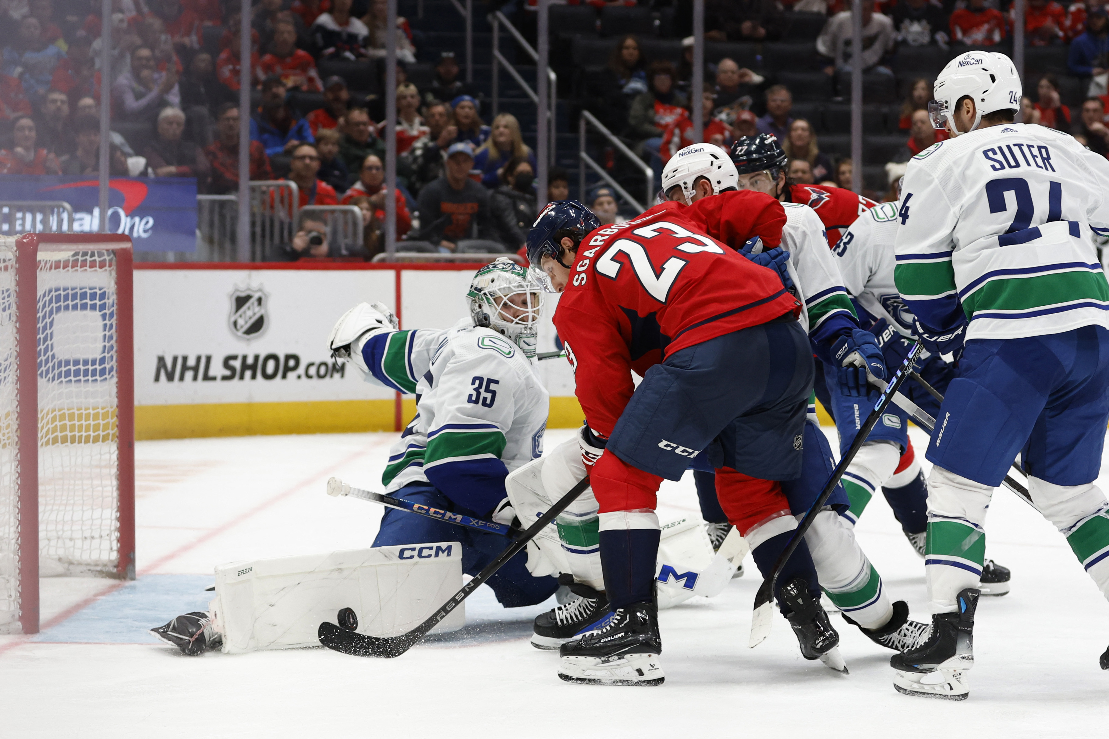 J.T. Miller's OT goal lifts Canucks over Capitals | Reuters