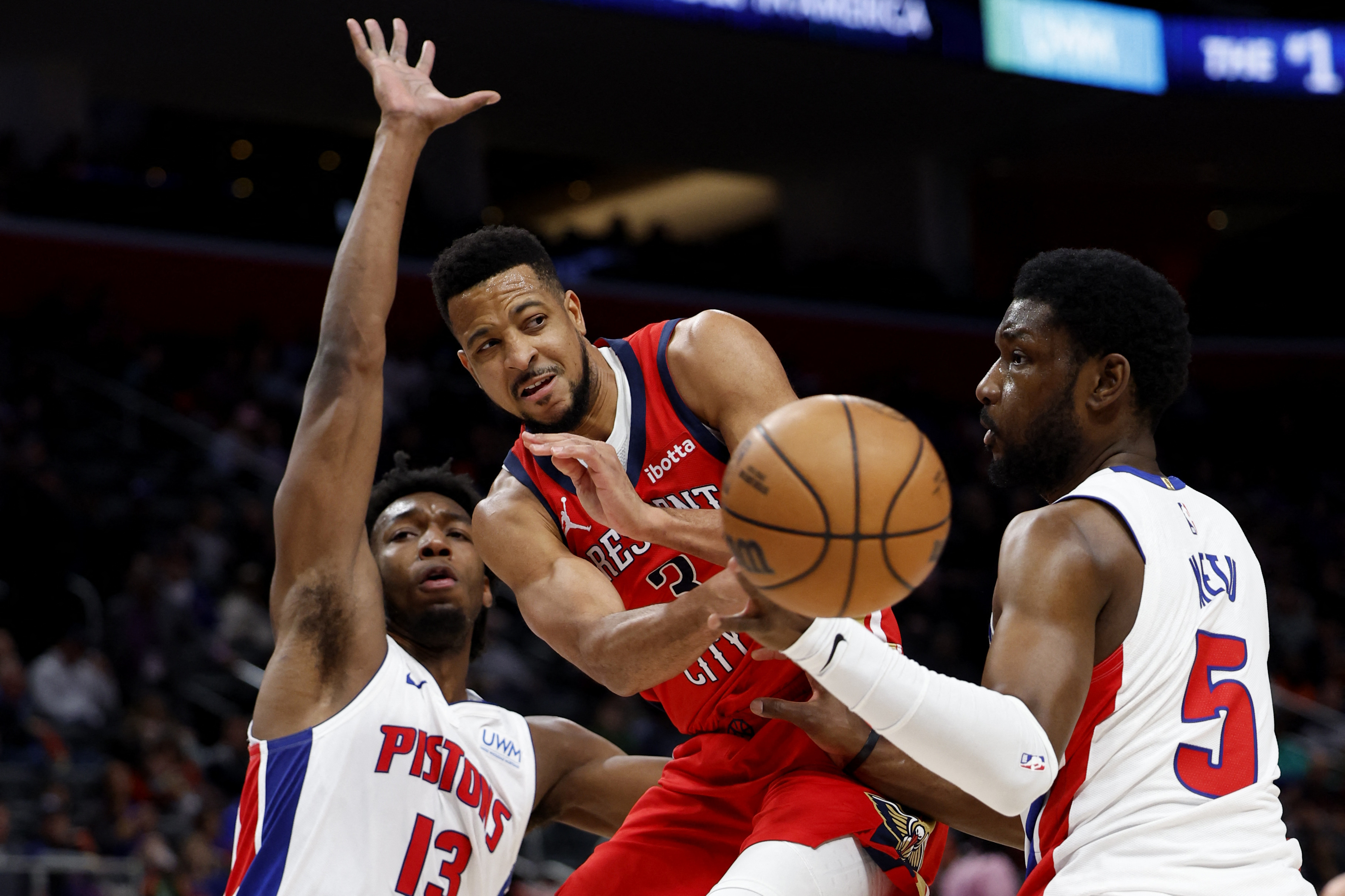 Pelicans cruise past Pistons in wire-to-wire win | Reuters