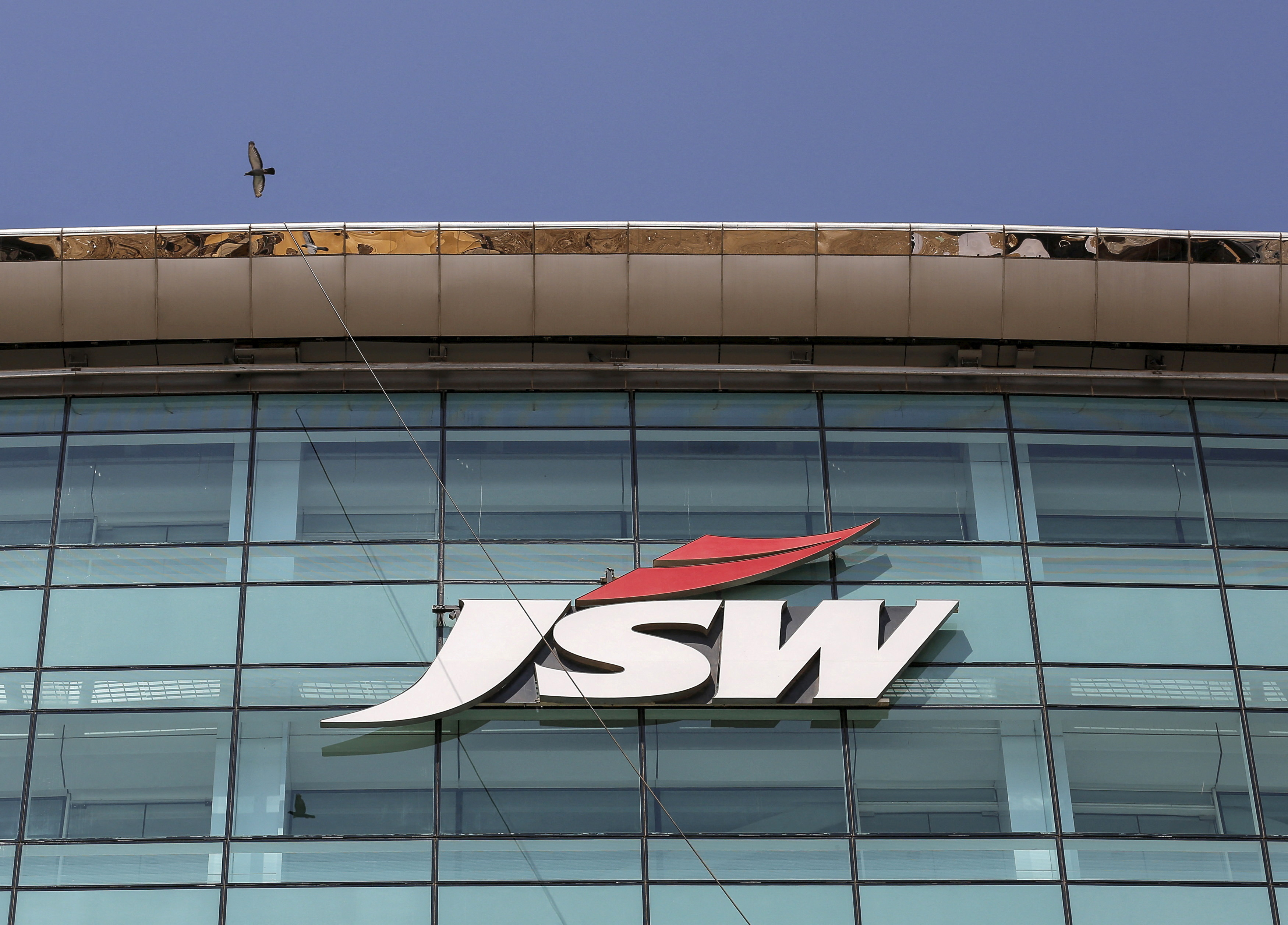India’s JSW Steel considers 75% interest in Teck’s coal business – Bloomberg