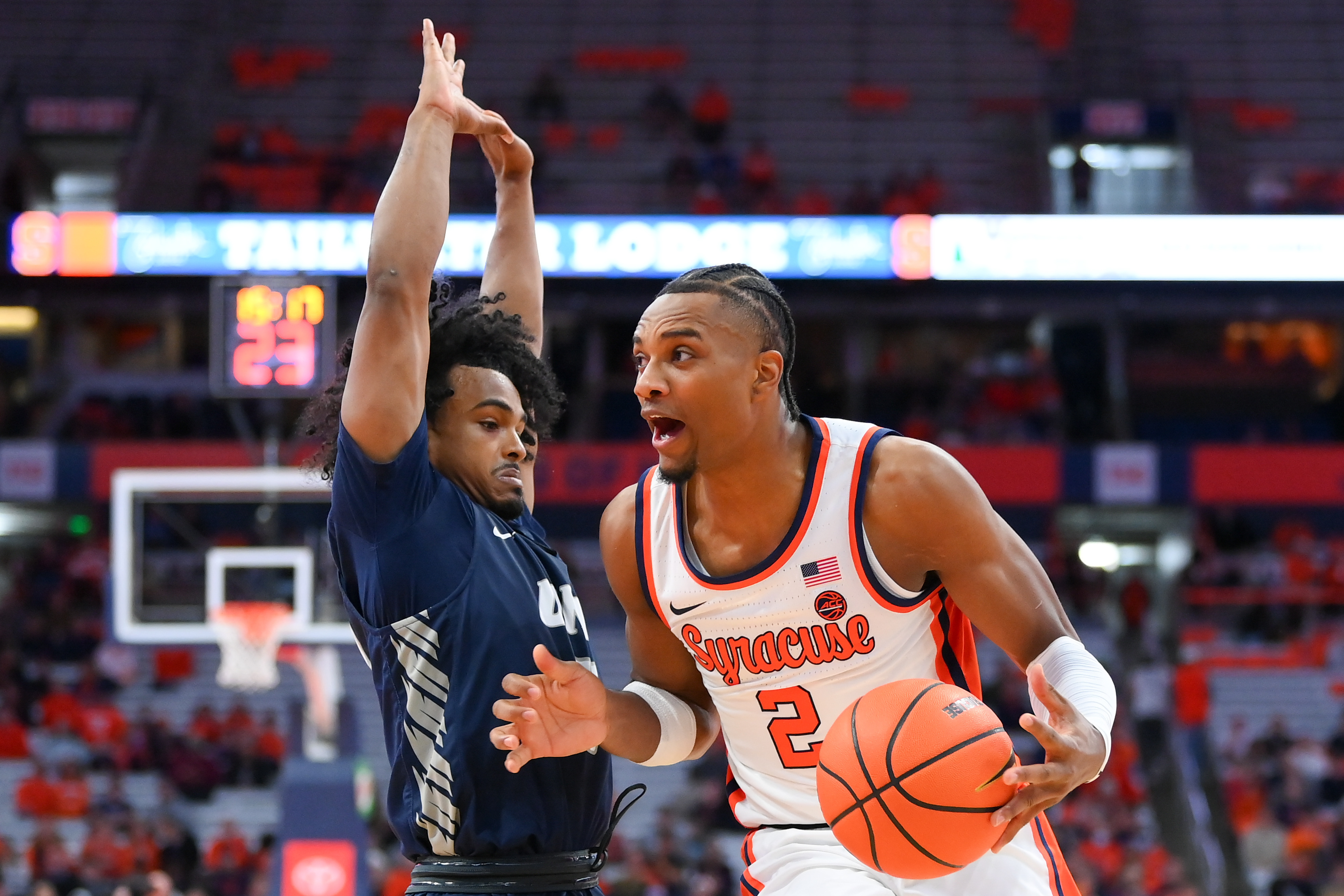 Syracuse Holds Off New Hampshire To Open New Era 