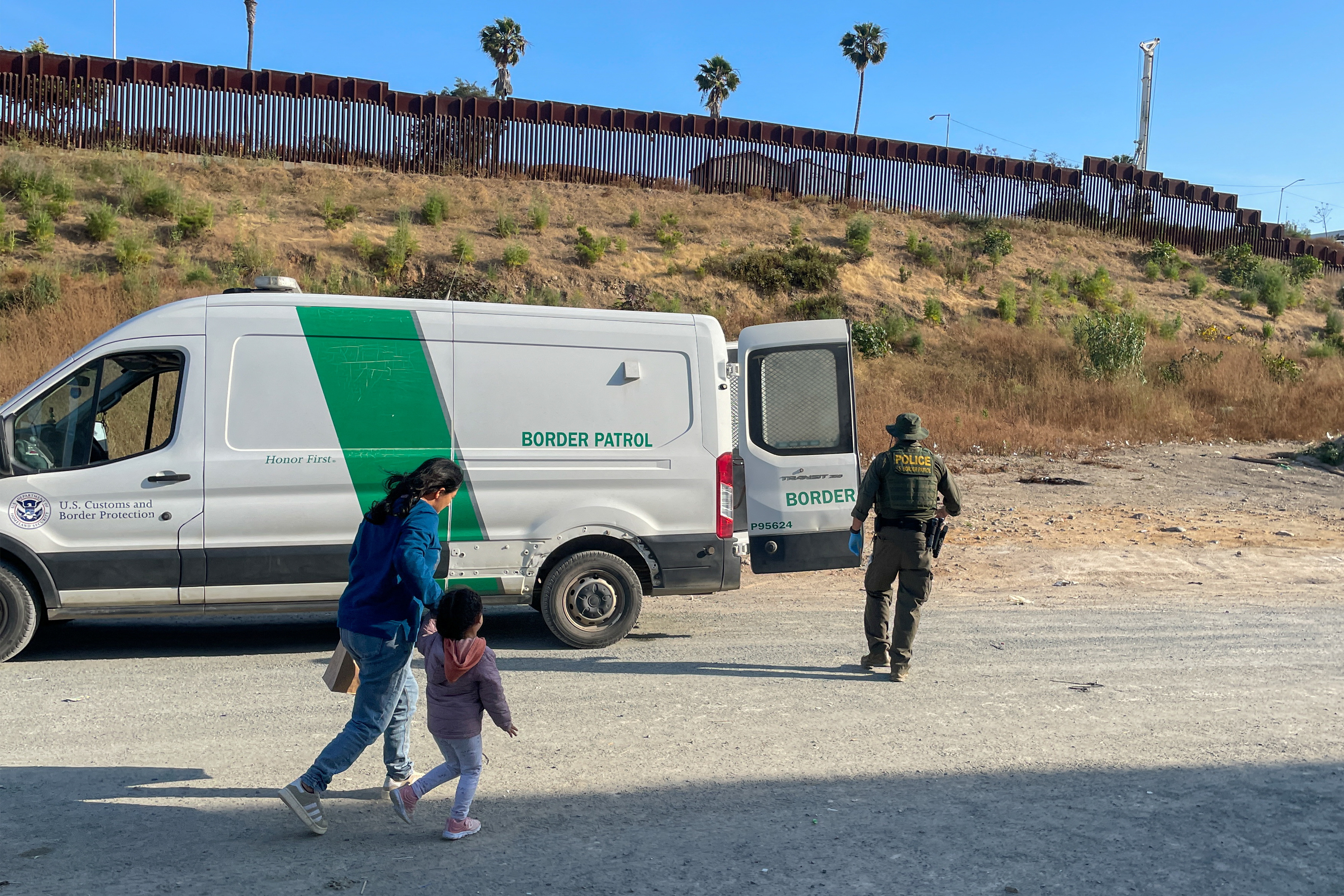 Asylum-seekers at border between the U.S. and Mexico