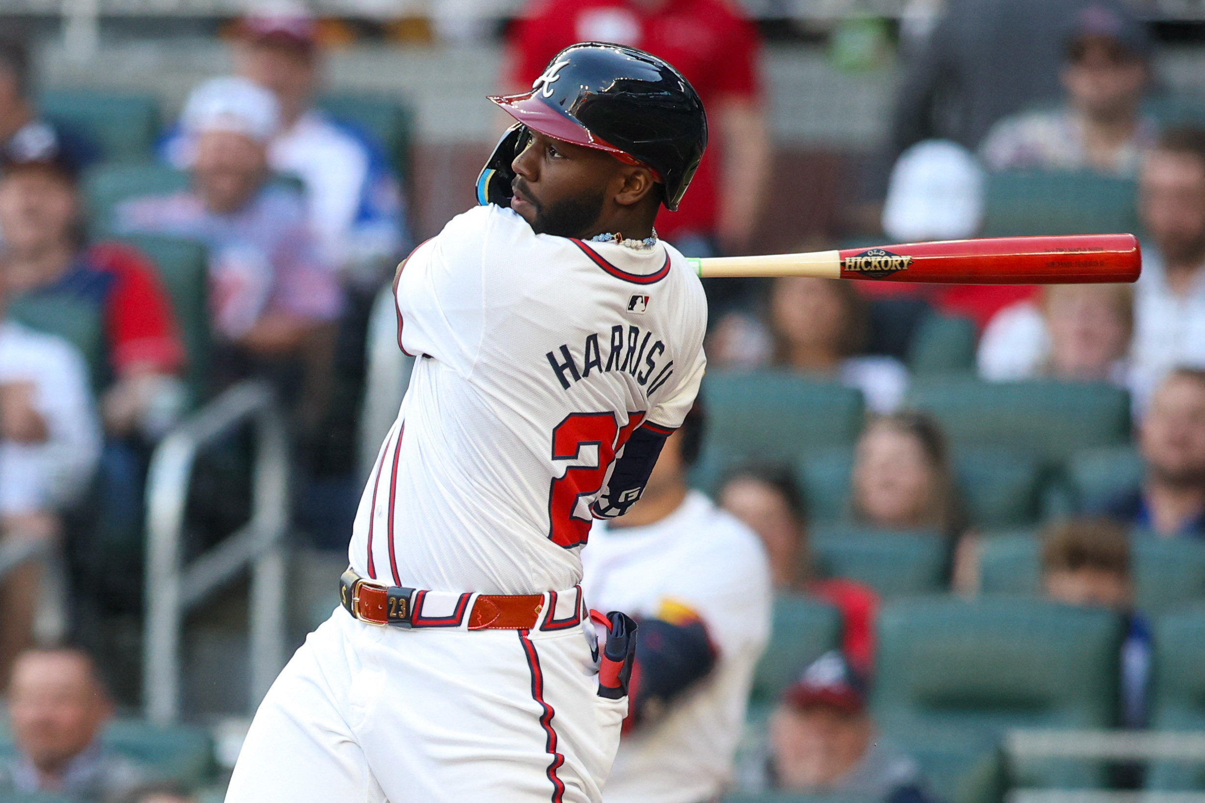 Braves finish sweep of Marlins with 10-inning victory | Reuters