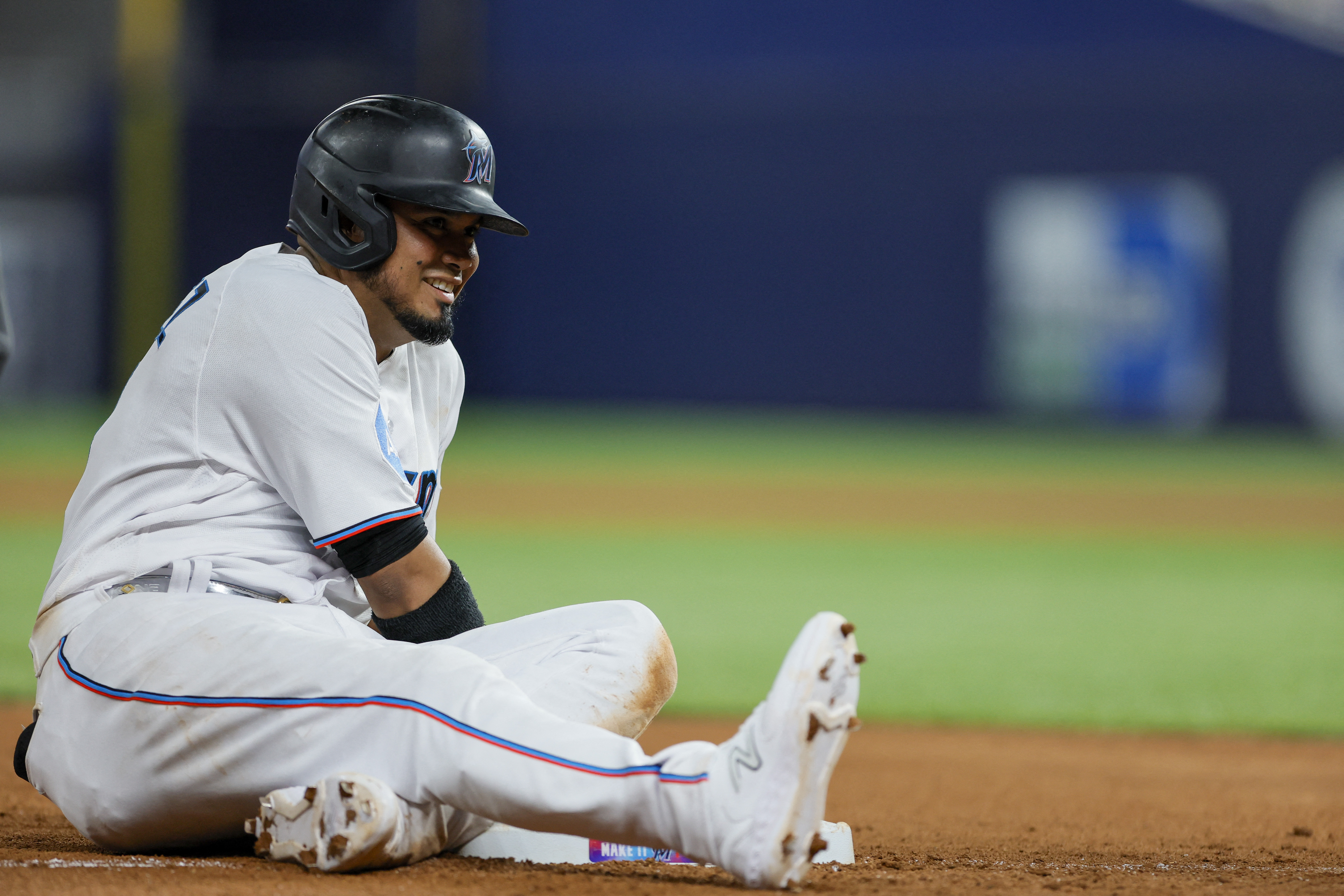 Arraez gets 5 hits for the 3rd time this month as the Marlins rout the Blue  Jays 11-0