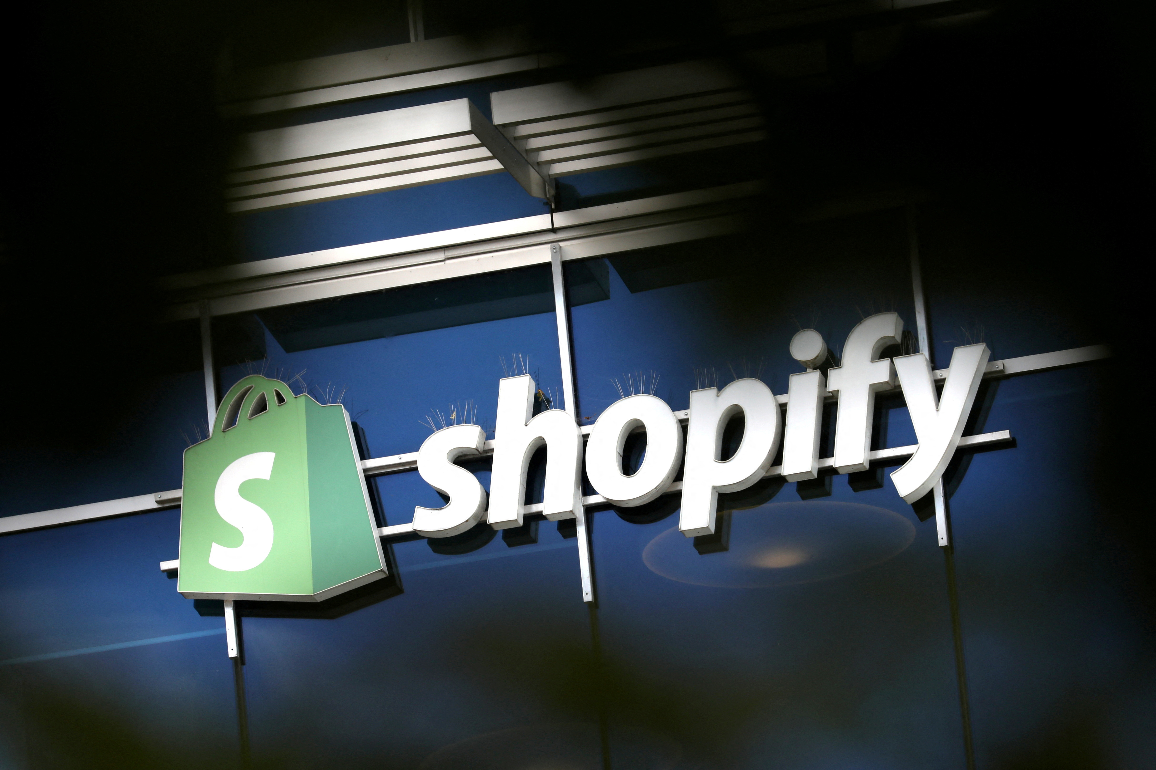 Shopify Stores That Launched on January 21, 2023