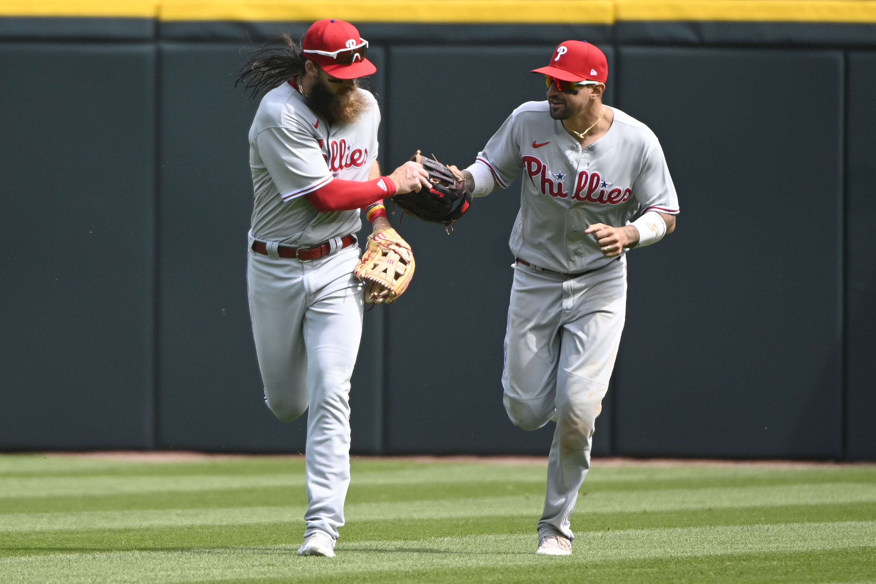 Trea Turner helps Phillies clip ChiSox, 5-2