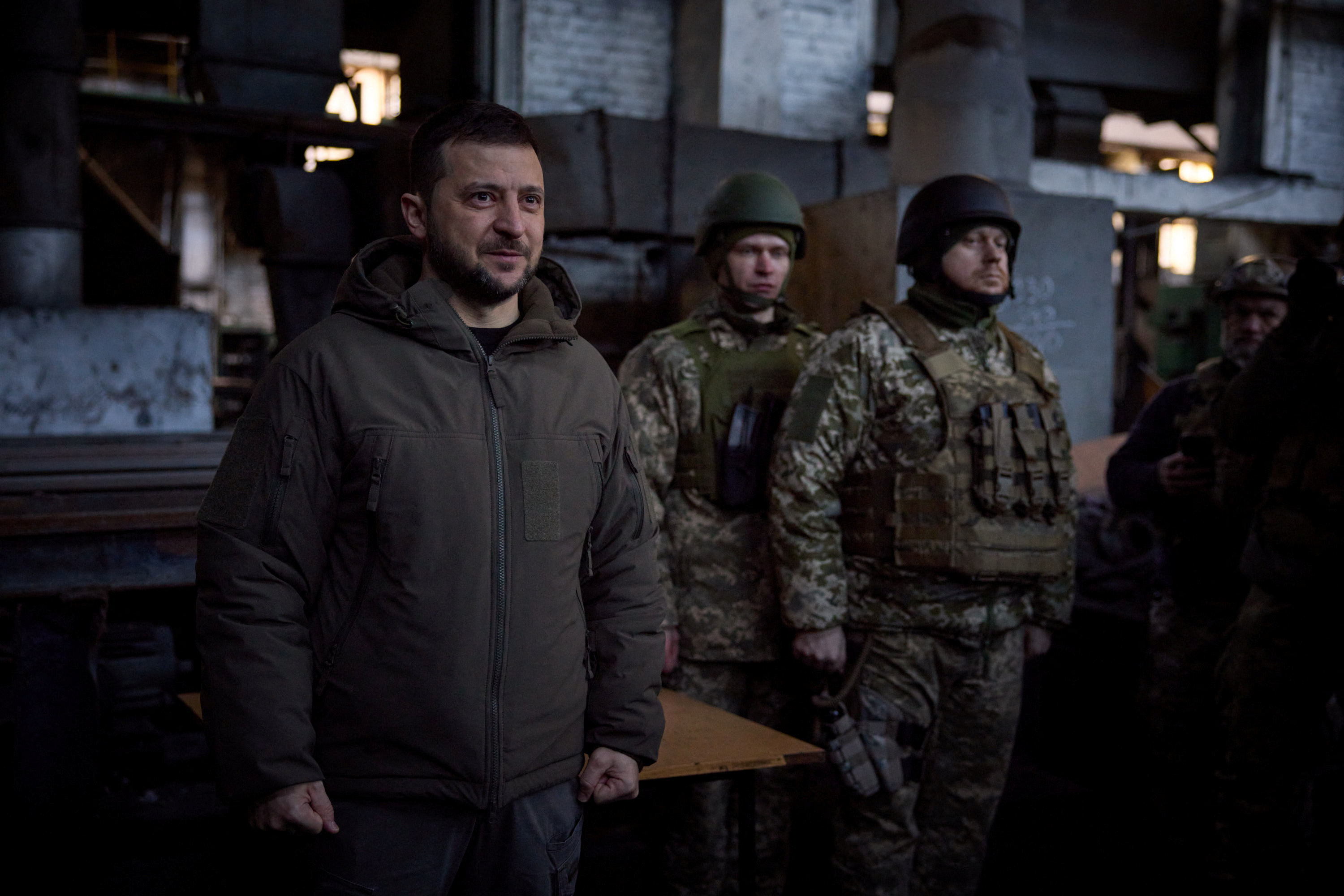 Ukrainian President Zelensky visited Ukrainian soldiers in Bakhmut