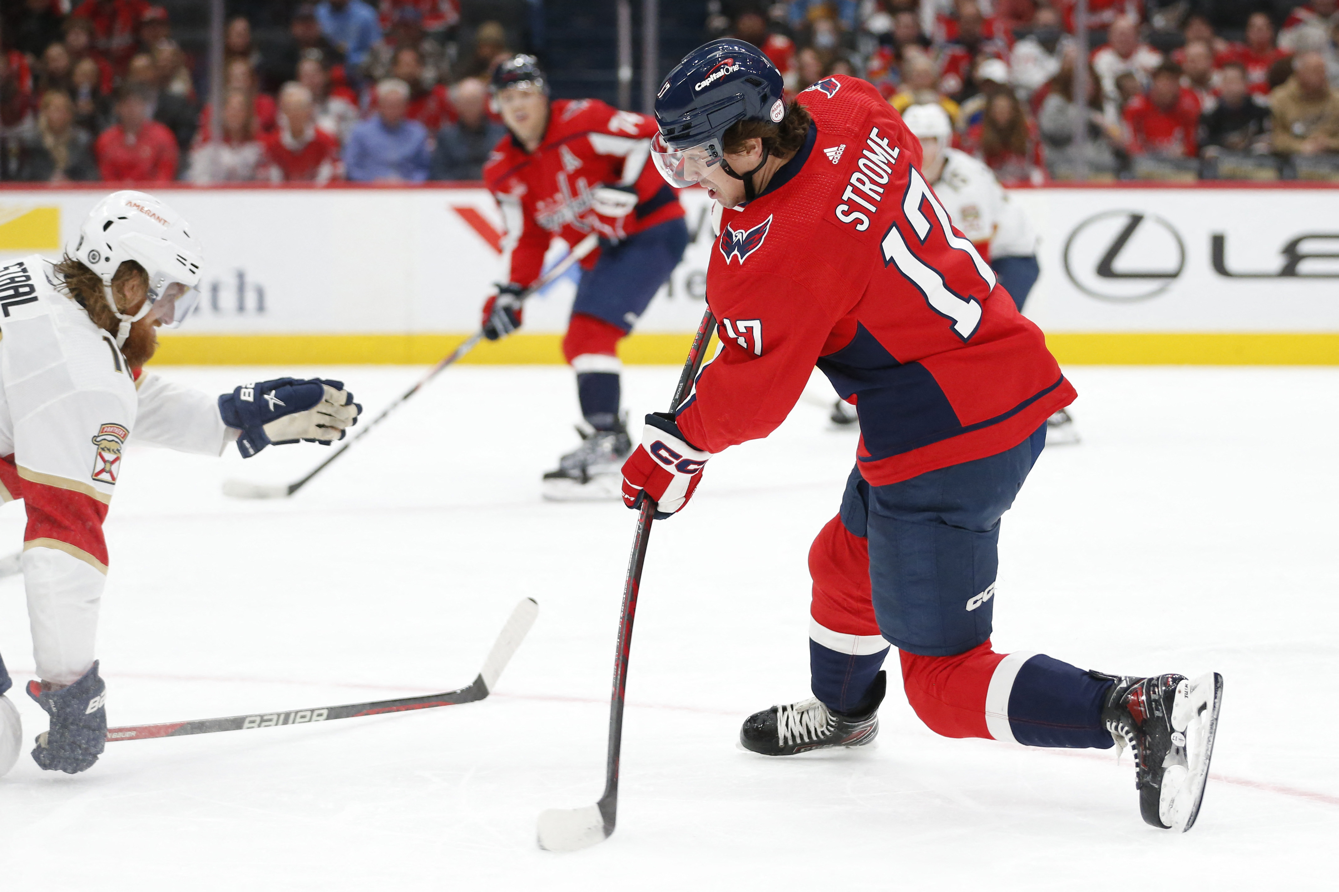 Panthers remain East's top wild card with win over Capitals | Reuters