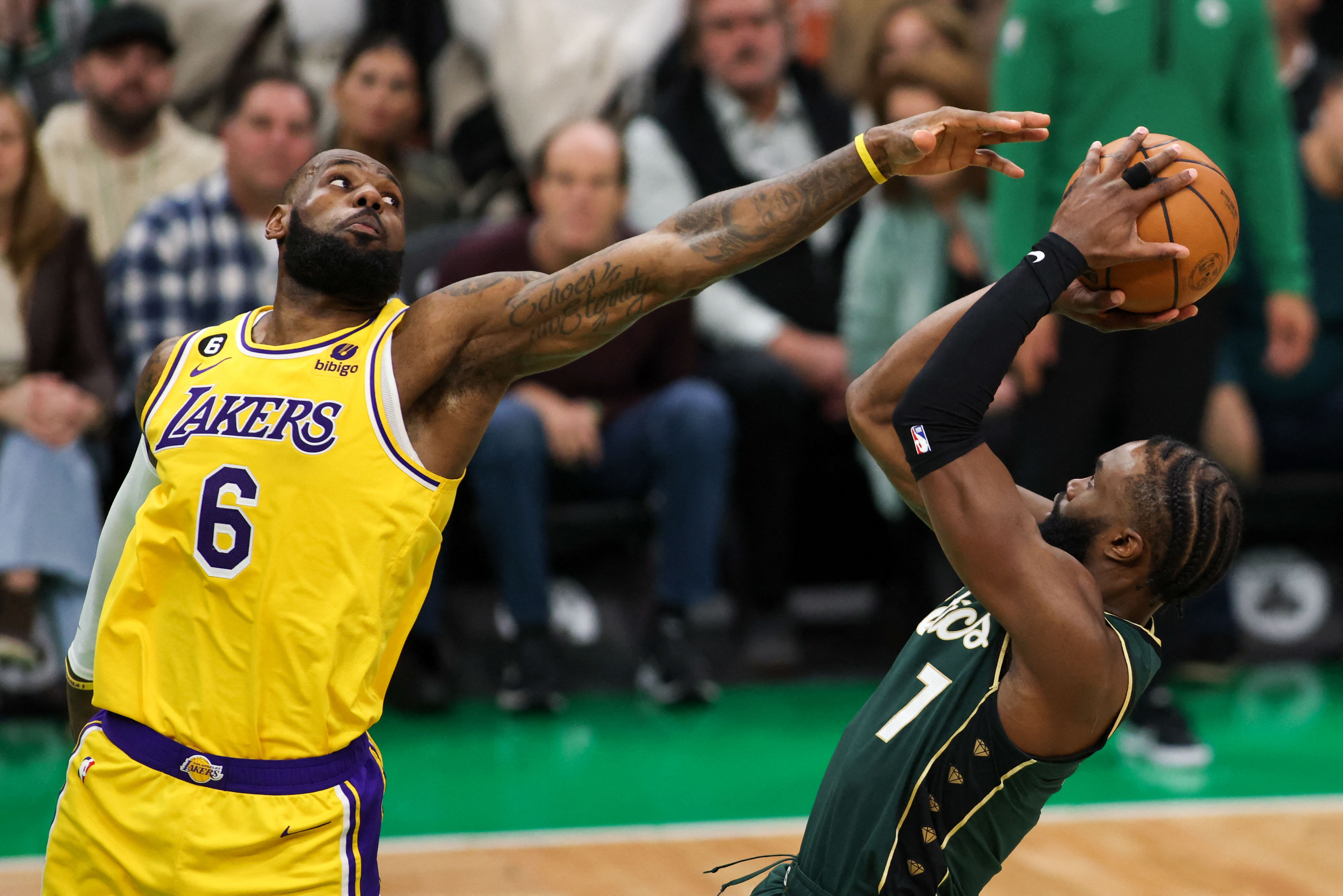 Lakers cry foul after refs' blunder helps Celtics escape with overtime win