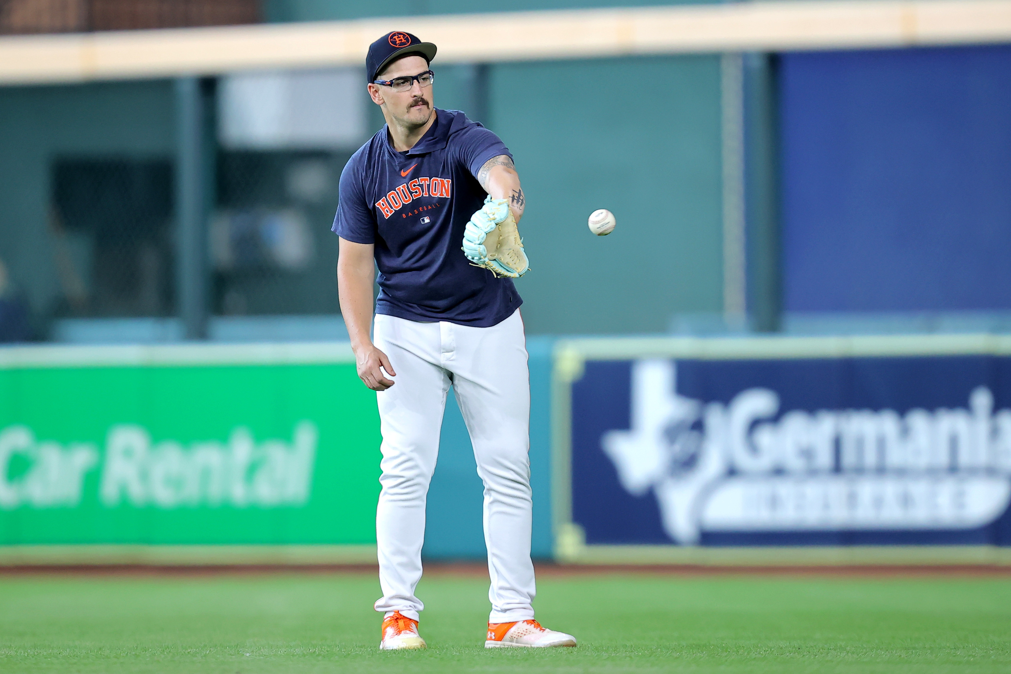 Houston Astros Take 1-0 ALCS Lead with 4-2 Game 1 Win Over New York Yankees  - Fastball