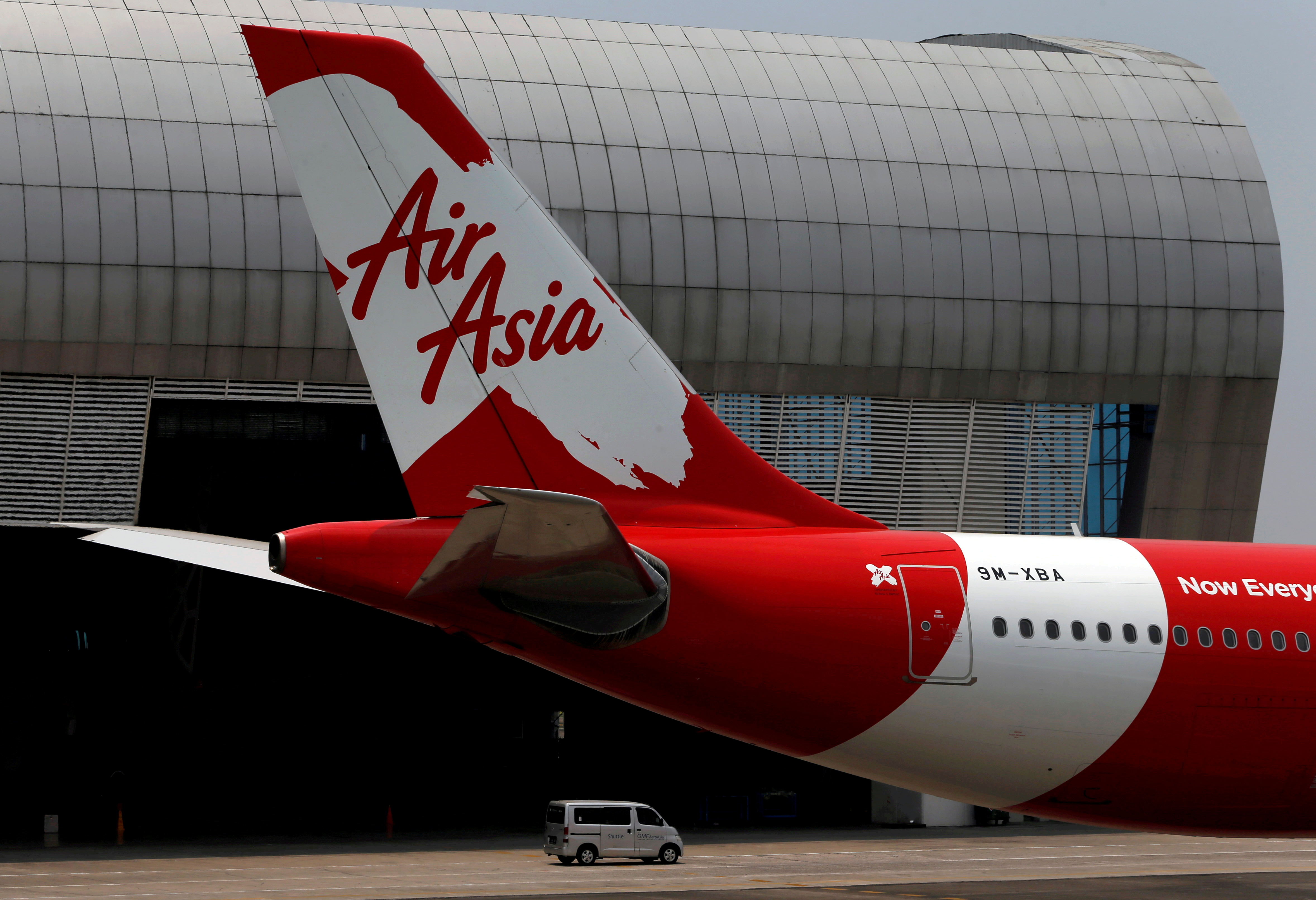 Malaysia S Airasia X Reports Record Quarterly Loss Of 5 9bln Reuters