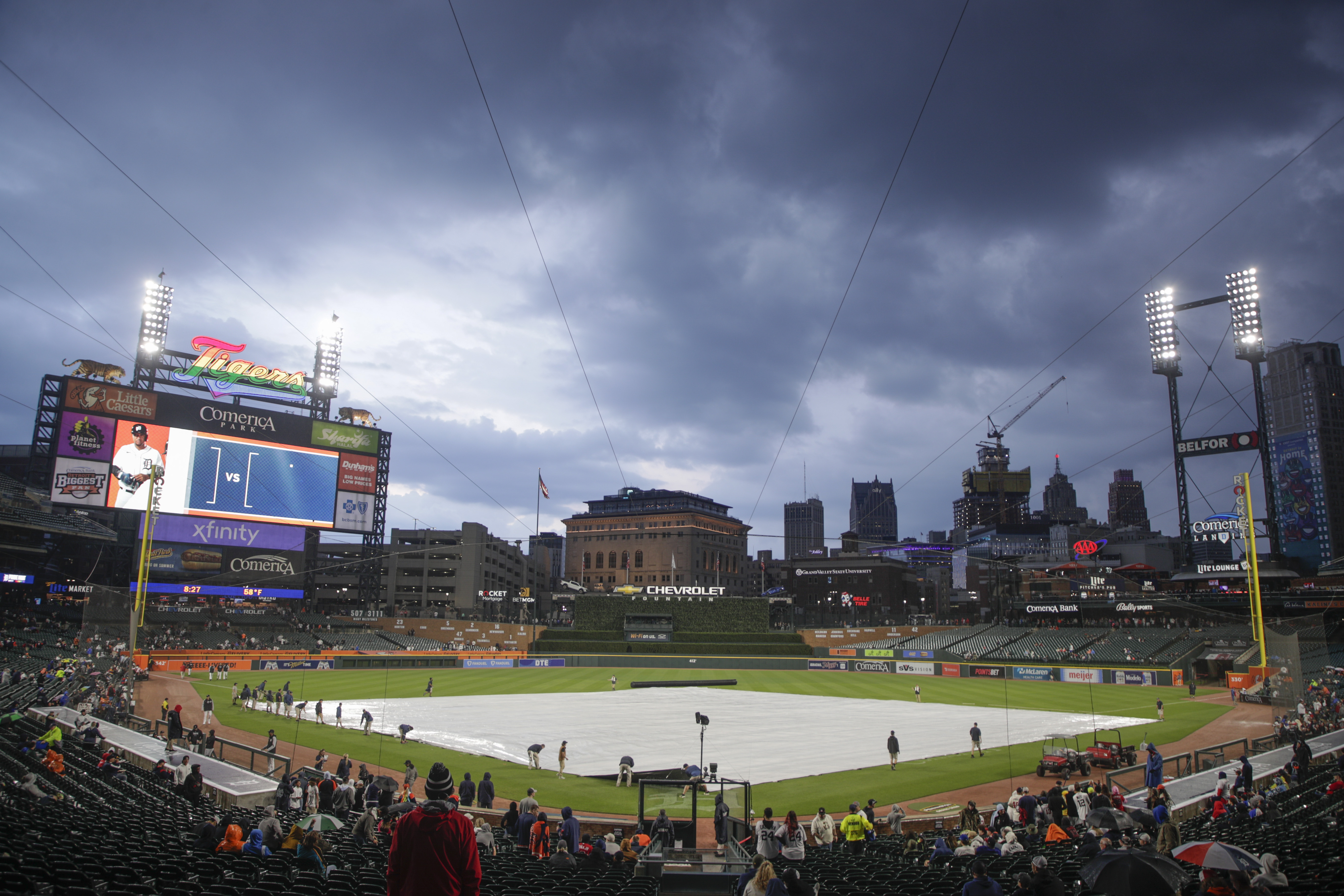 Comerica Park in Detroit opens without limited capacity