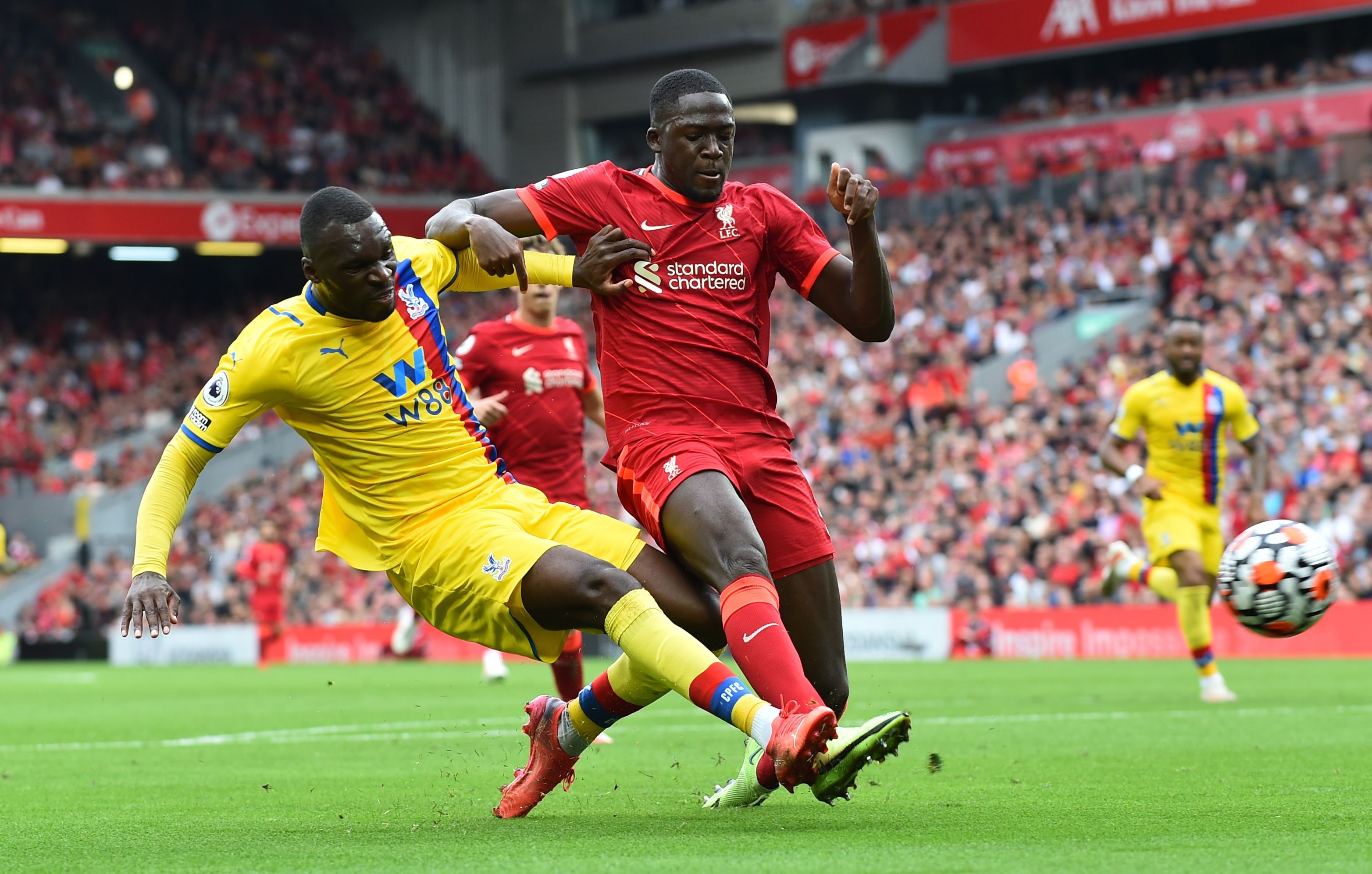 Liverpool Go Top With Win Over Palace As City Held By Saints Reuters