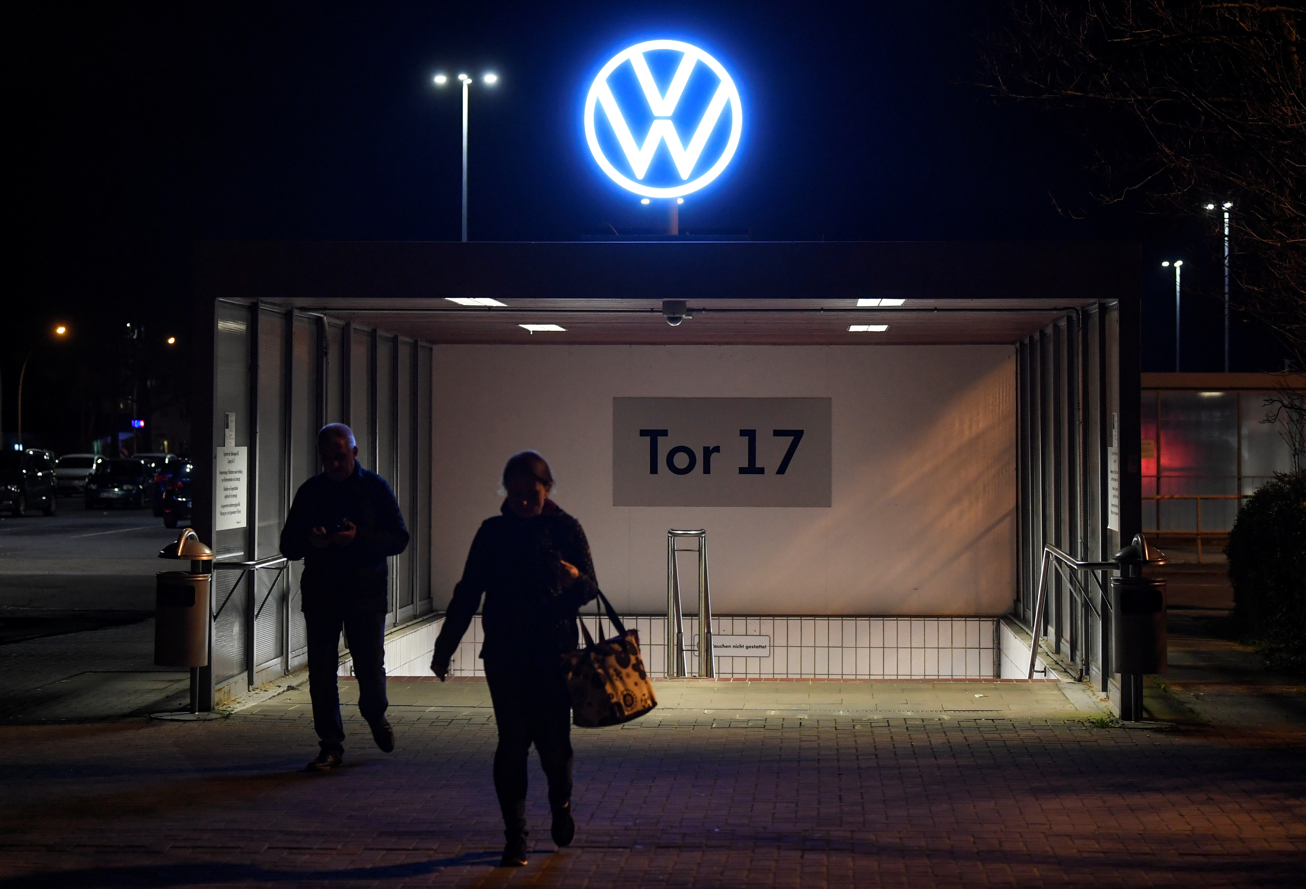 Volkswagen cuts hours at main Wolfsburg plant over parts shortage