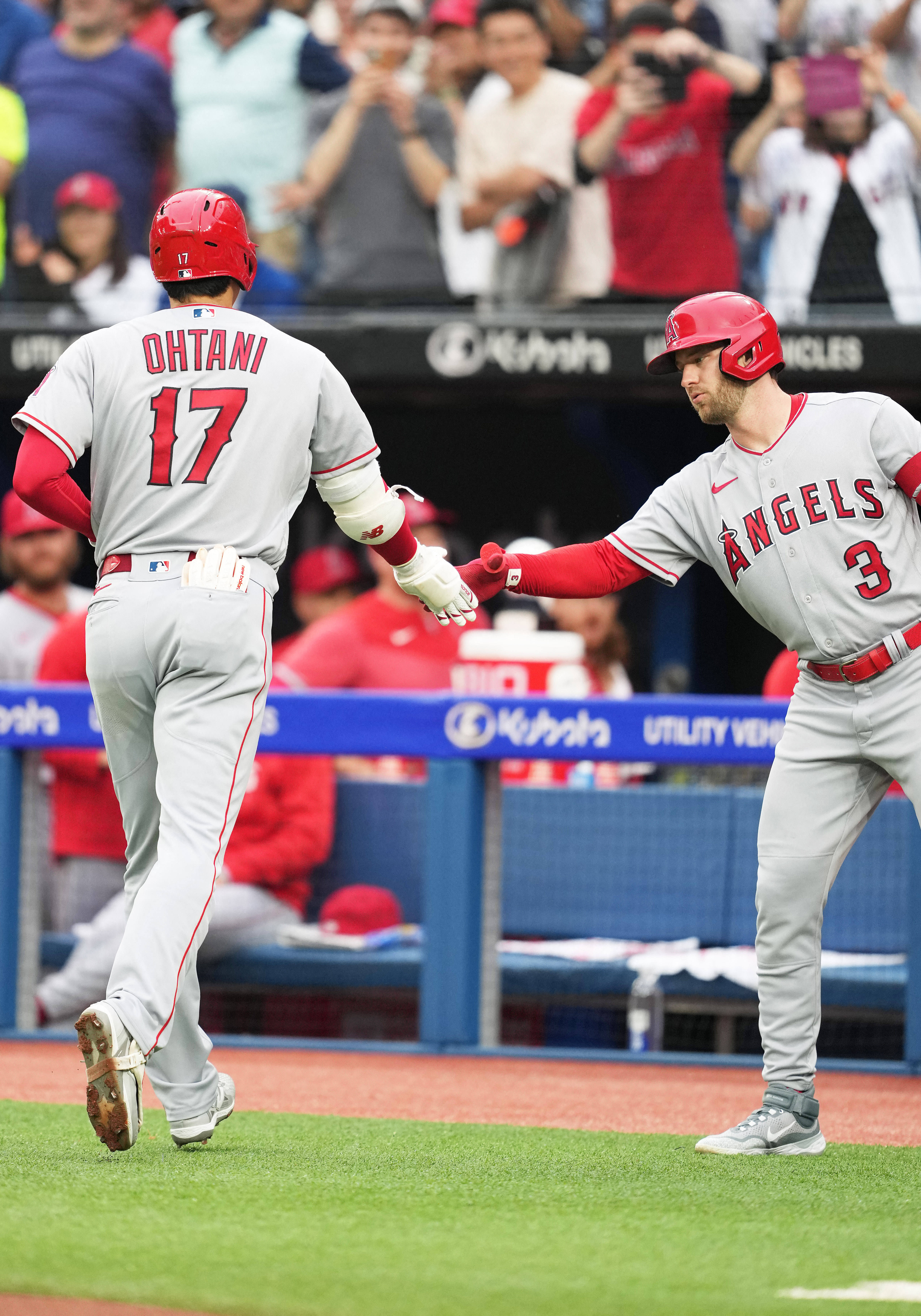 Kirk hits 2 home runs, Espinal also homers as Blue Jays control Ohtani,  beat Angels 6-1 - The San Diego Union-Tribune