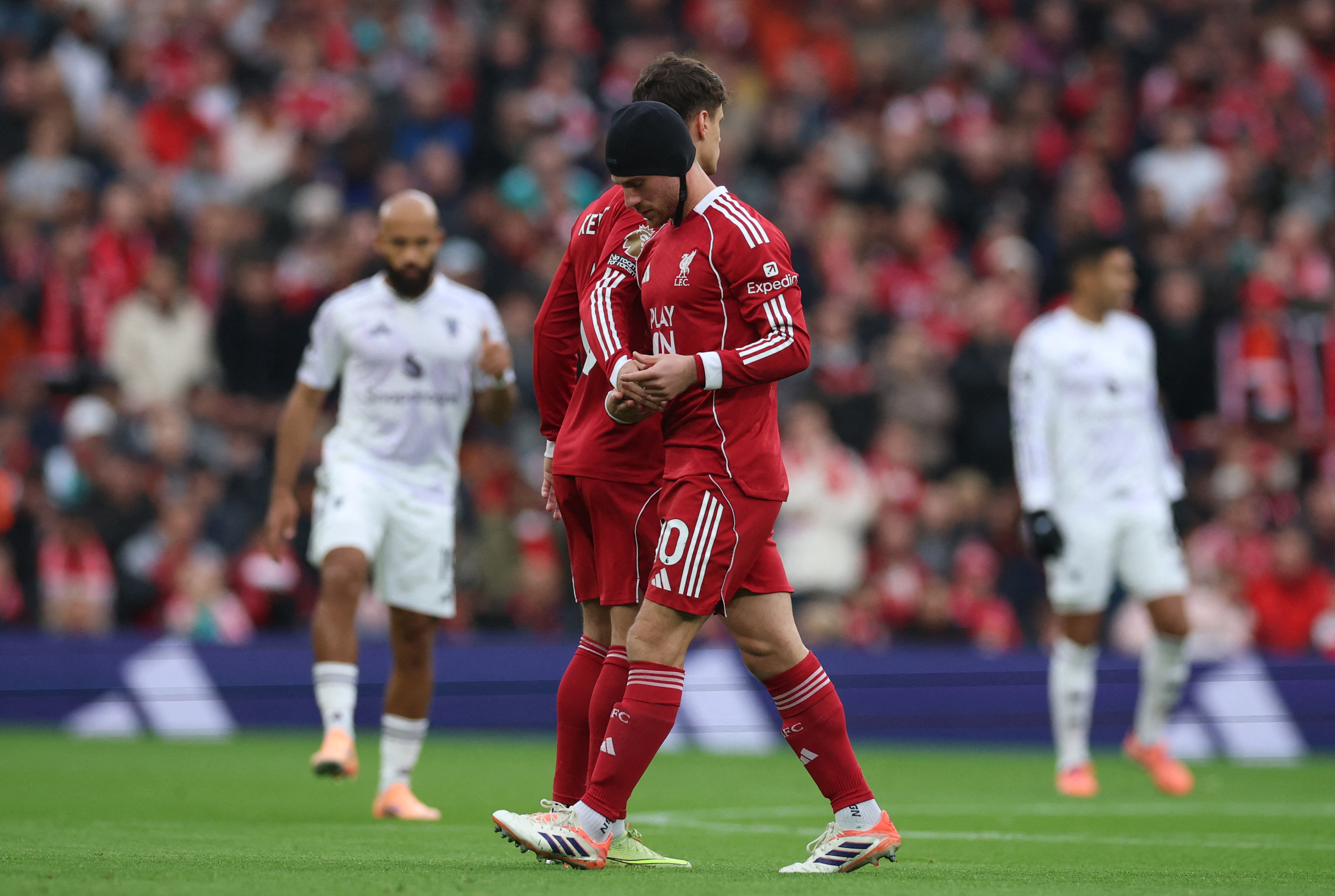 サッカー＝リバプール、イタリア代表キエーザを獲得 | ロイター