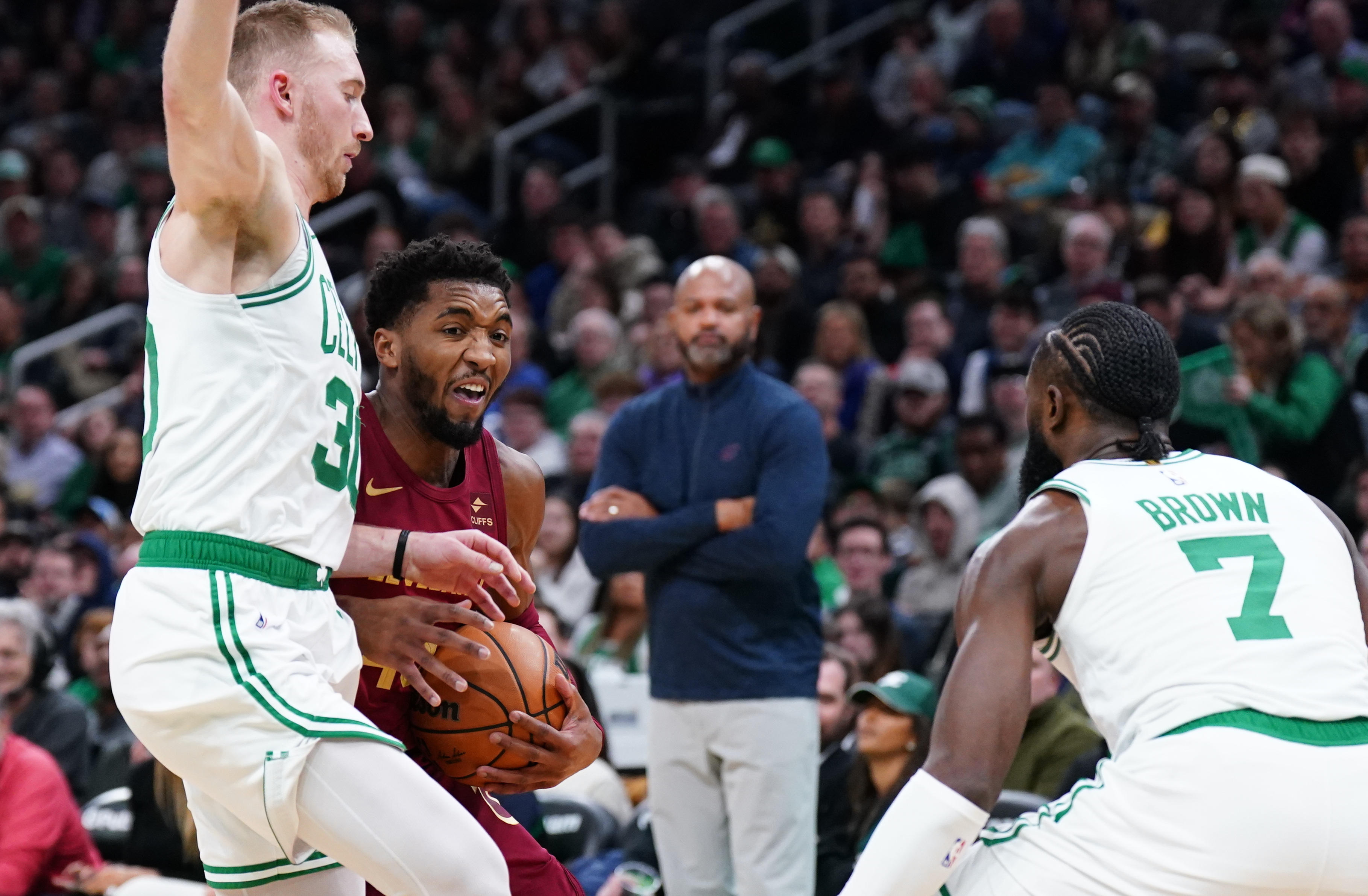 Celtics beat Cavaliers to remain perfect at home | Reuters