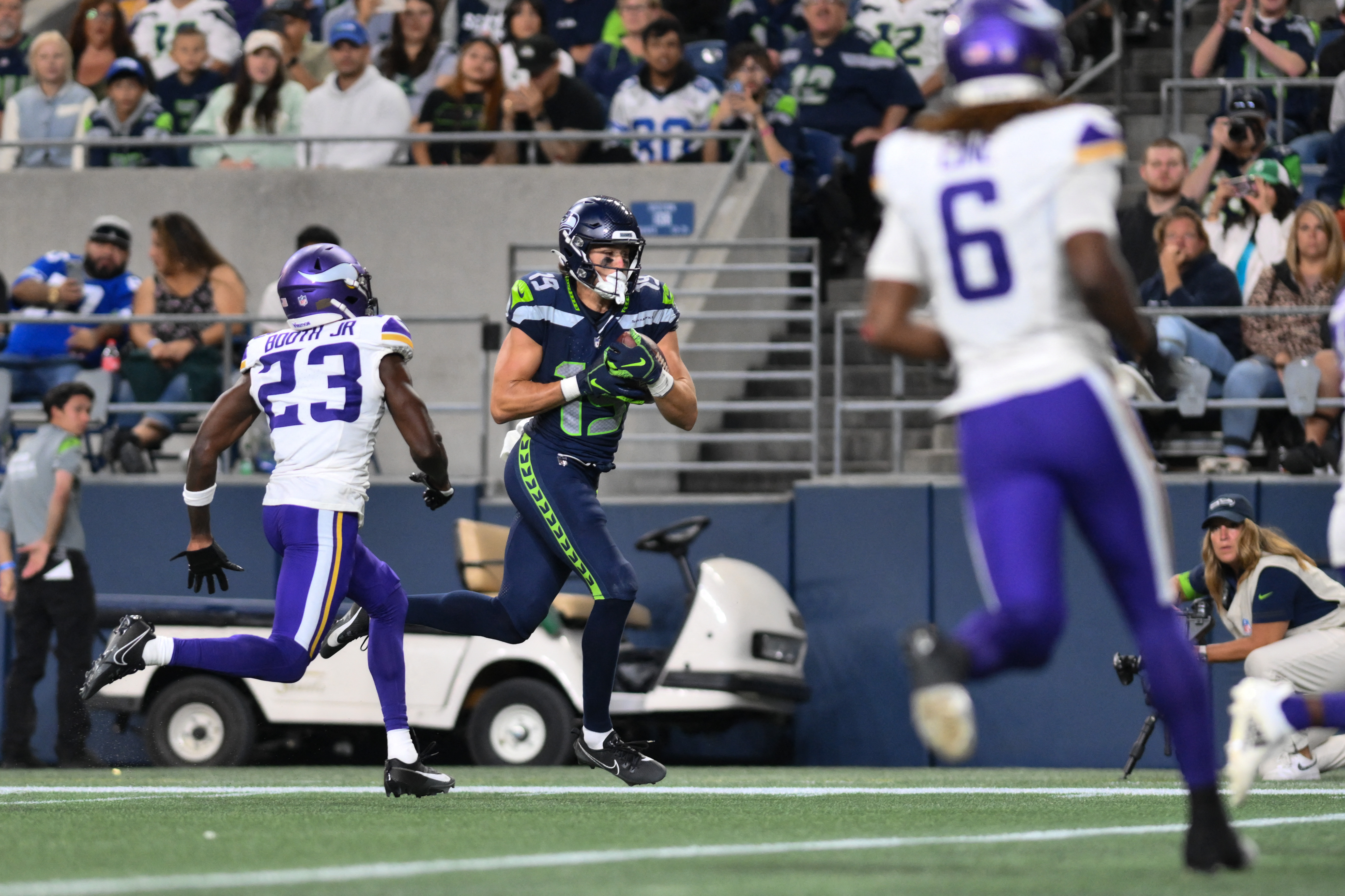 Drew Lock rallies Seahawks past Vikings