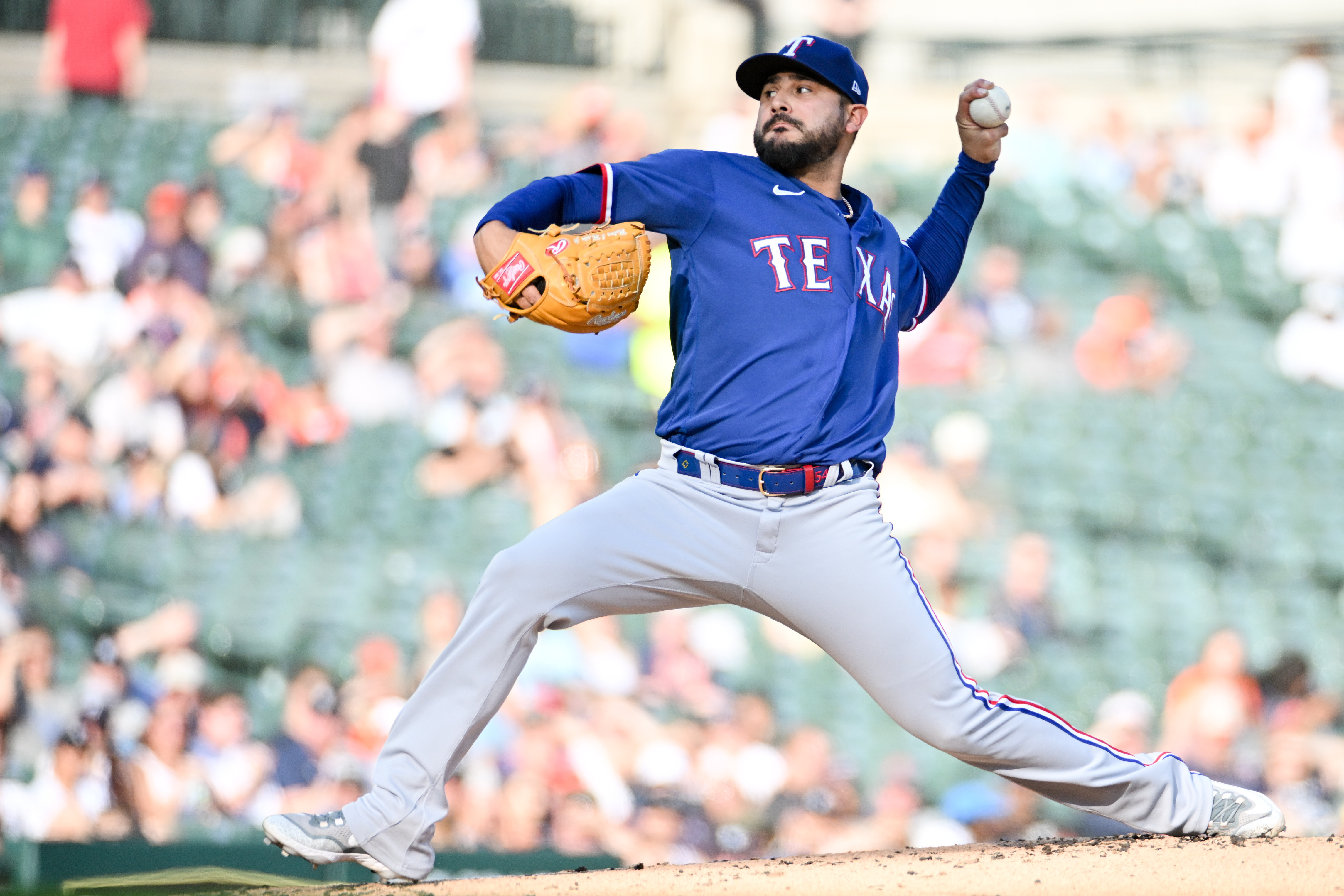 Grant Anderson wins in relief in MLB debut, Rangers beat Tigers 10