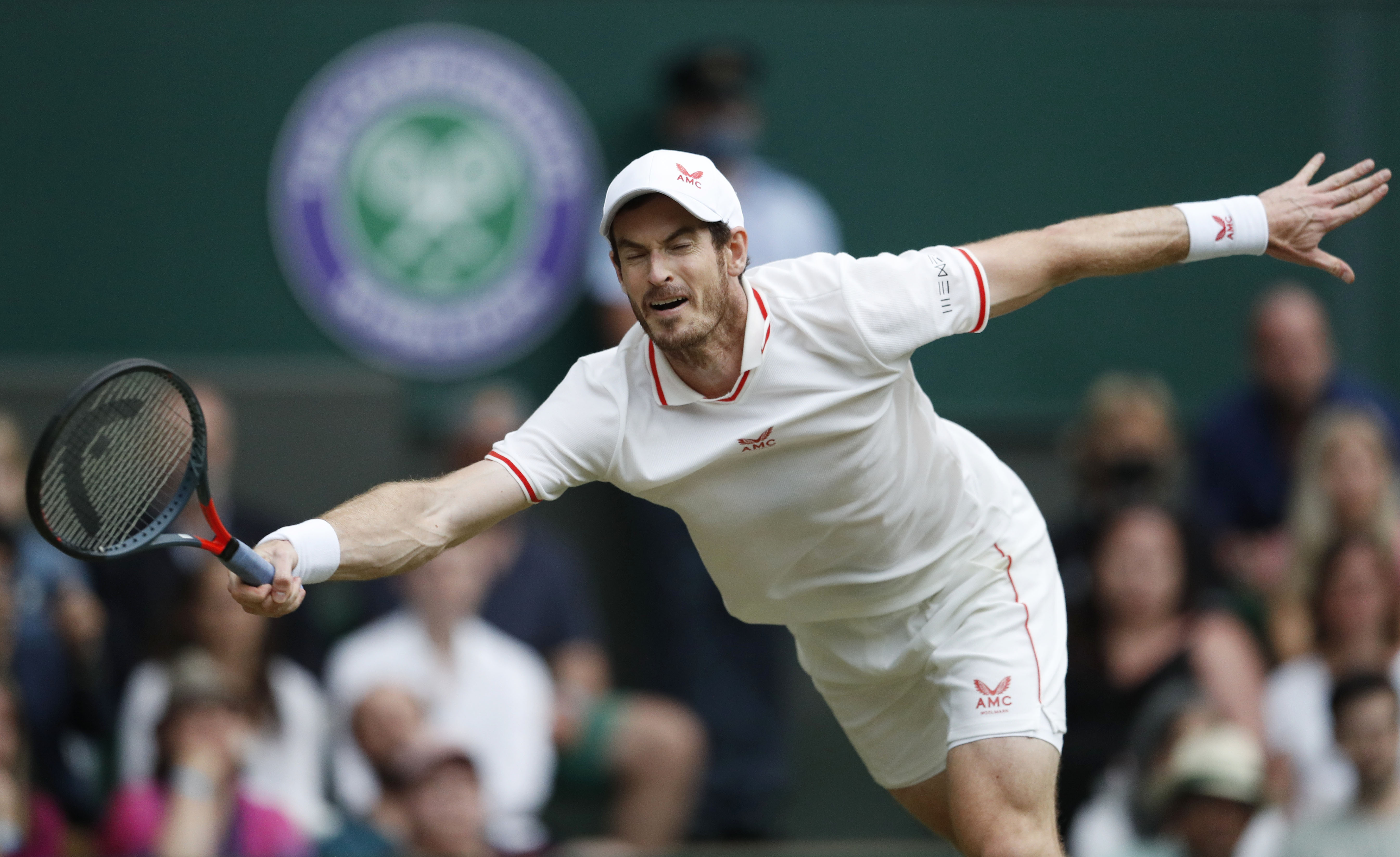 Shapovalov Ends Murray's Run At Wimbledon | Reuters