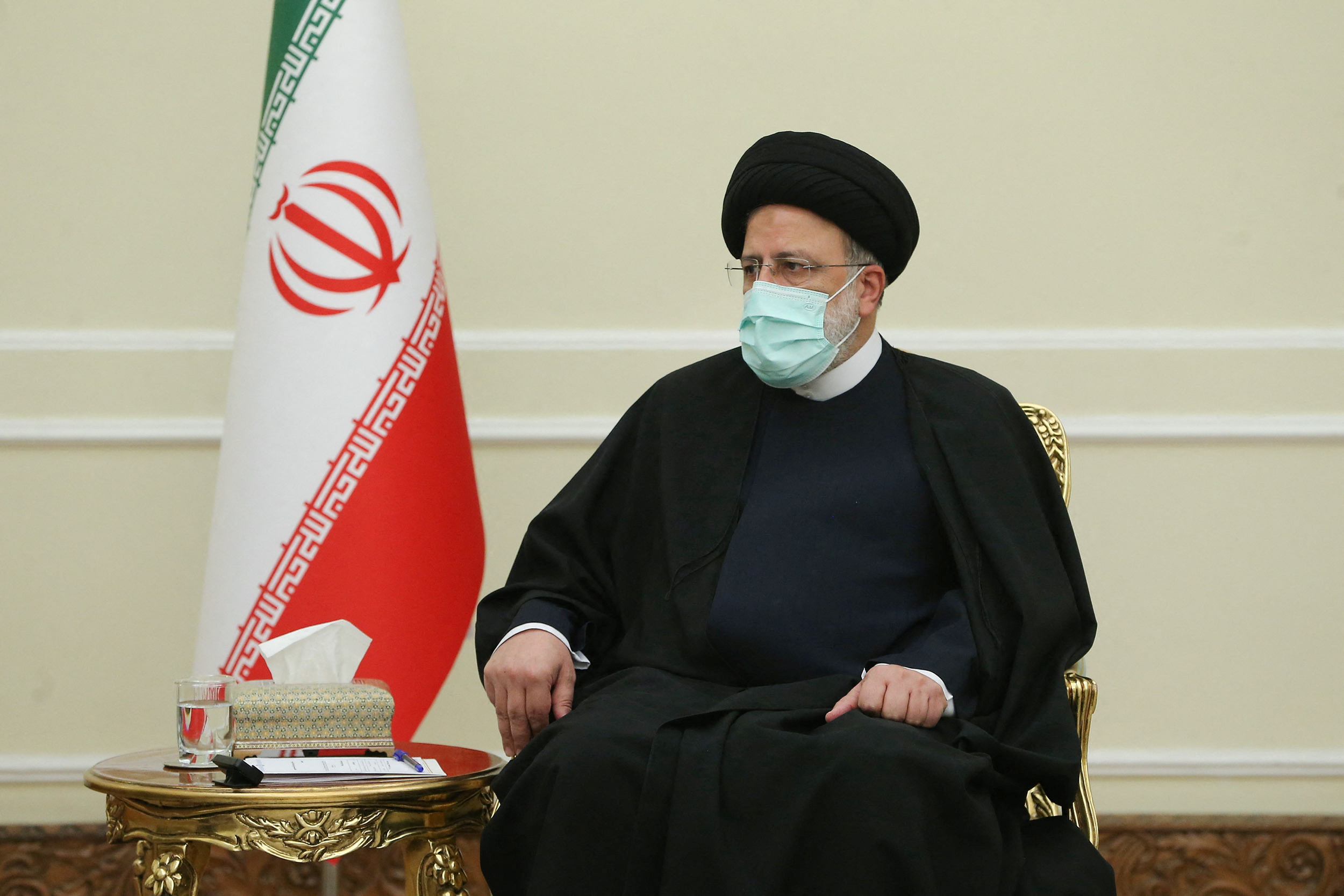 Iranian President Raisi meets with Qatar's FM in Tehran