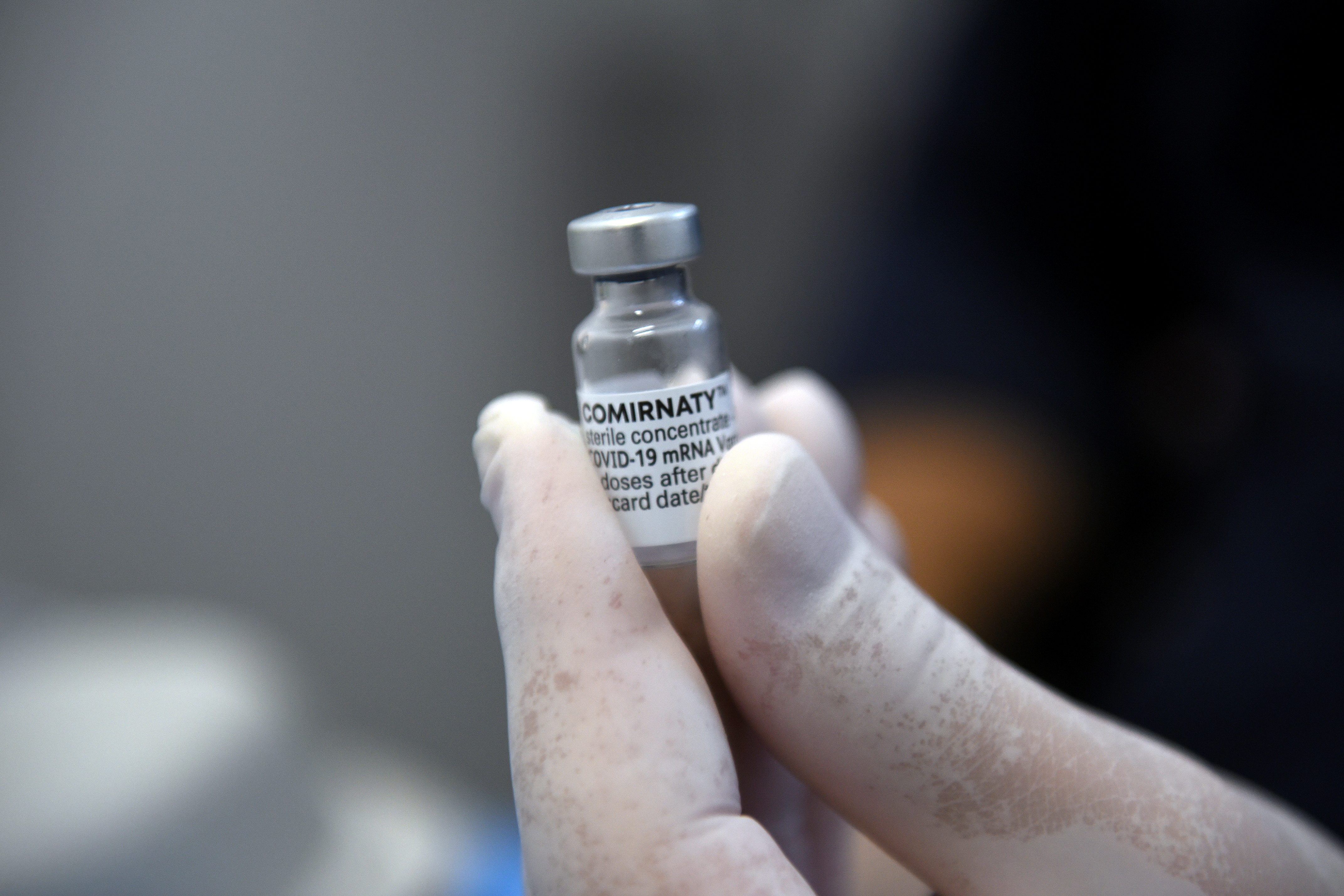 Vaccinations against the coronavirus disease (COVID-19) on the monastic community of Mount Athos