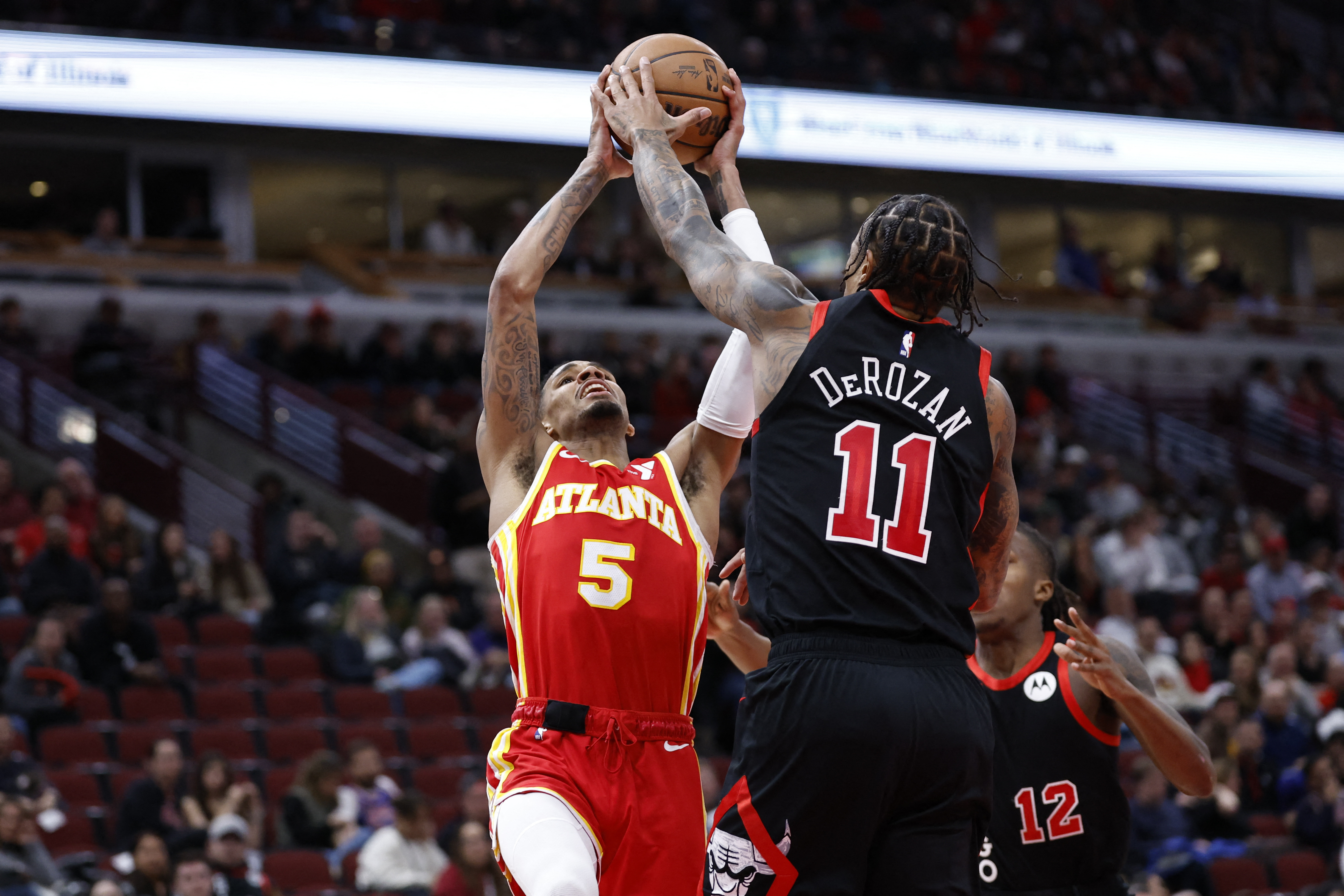 Hawks upend Bulls, tighten race for East's No. 9 seed | Reuters