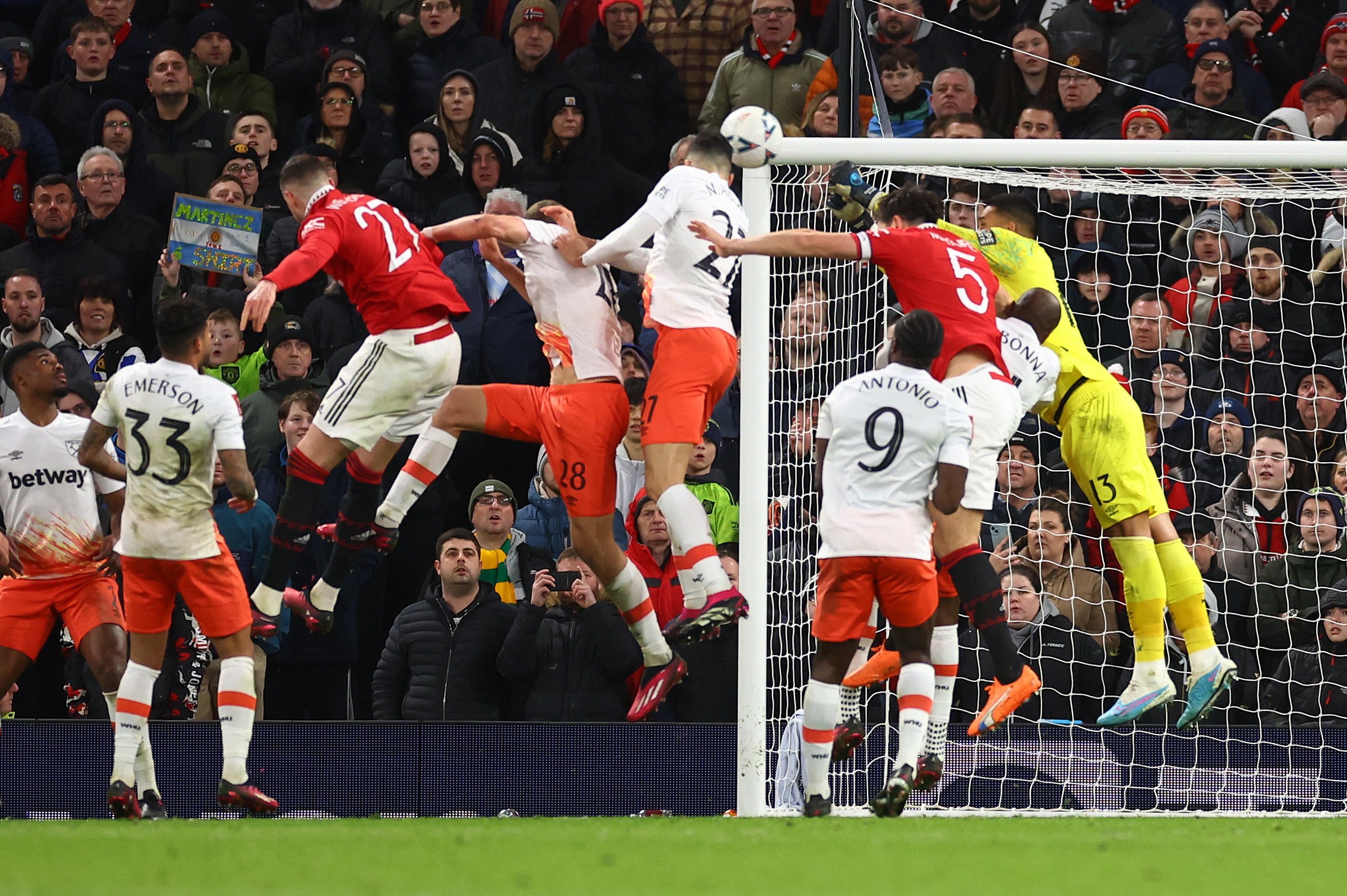 Sheffield United 1-0 Tottenham: Iliman Ndiaye strike sends Spurs