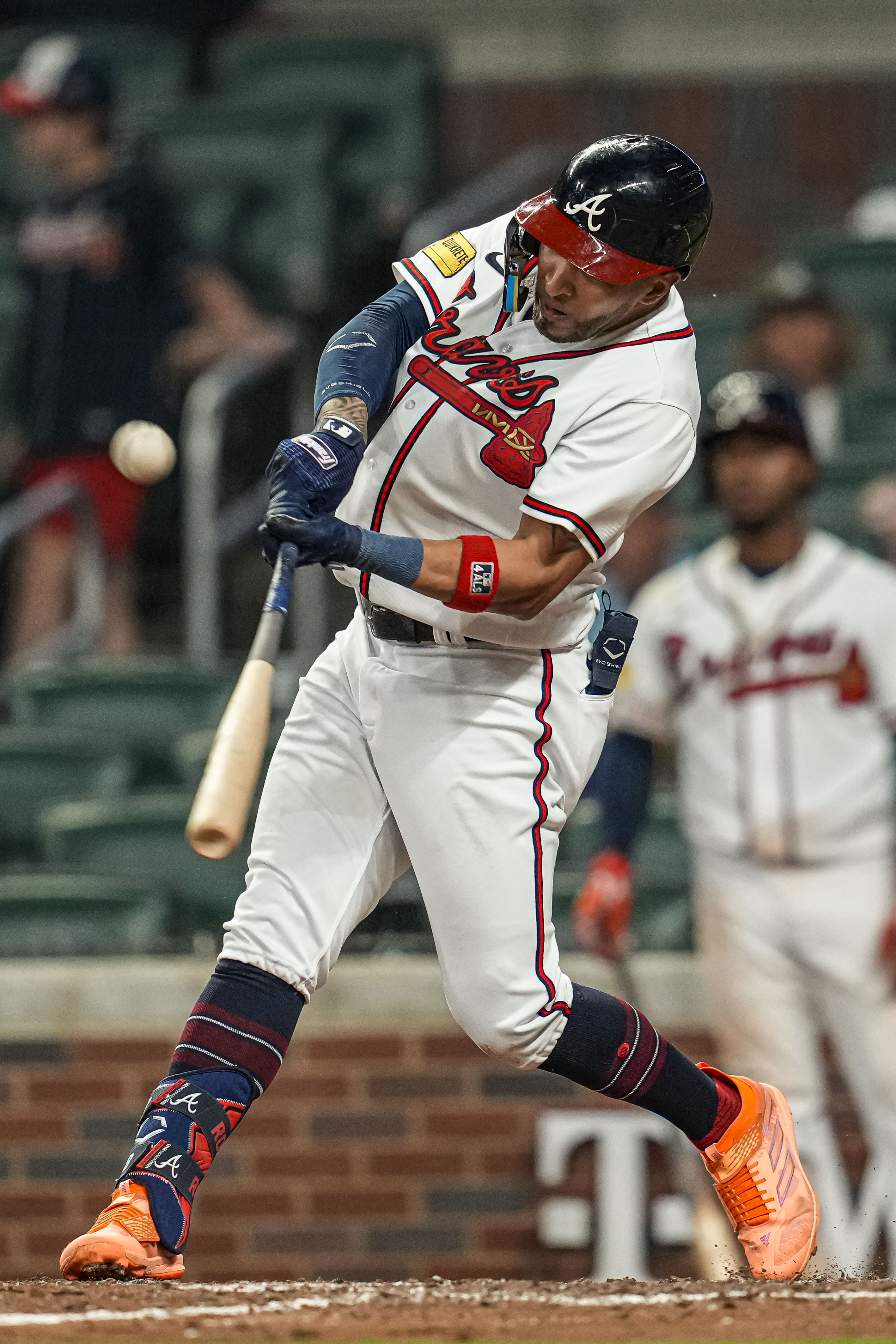 Four-run sixth inning sends Braves past Mets