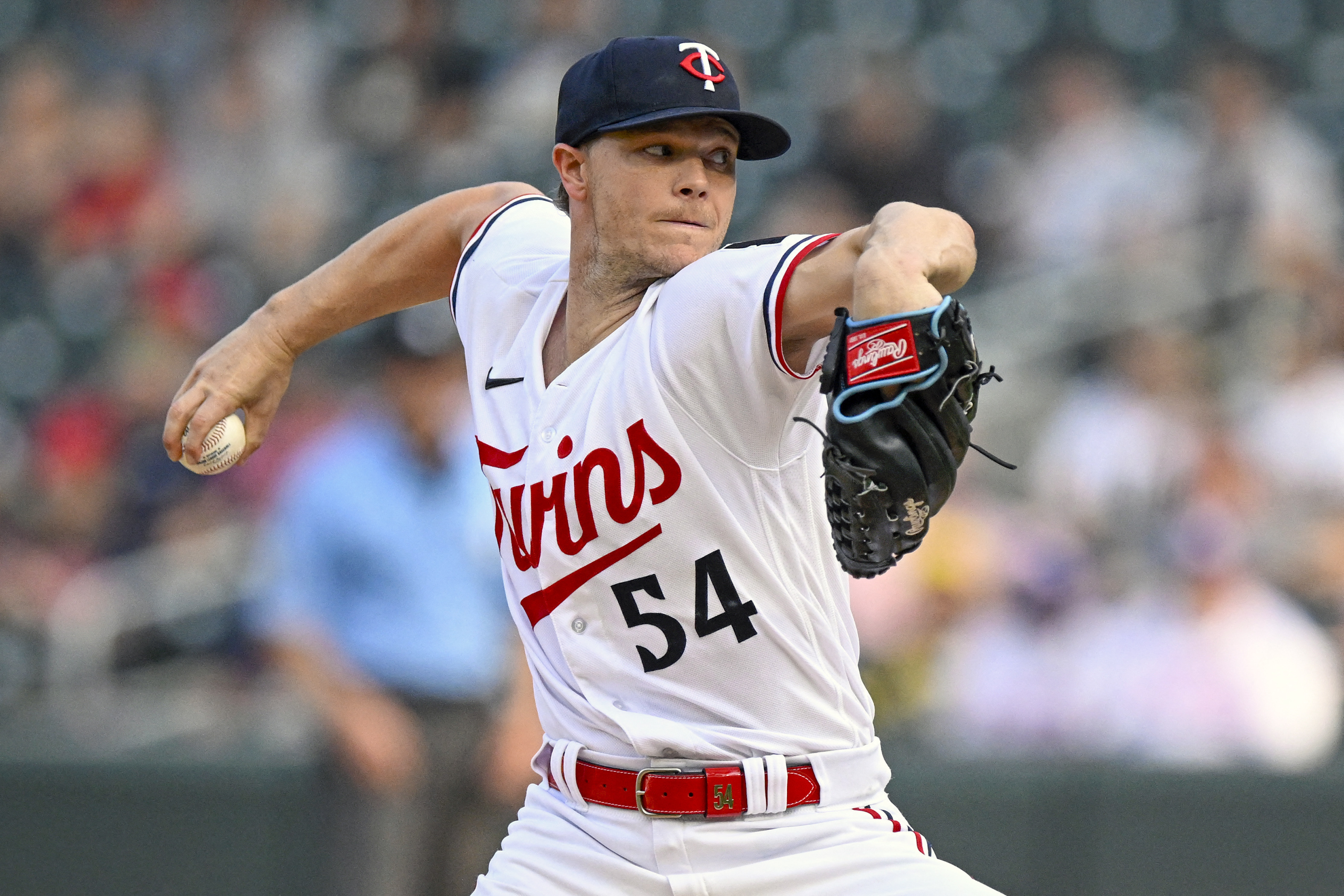 Kyle Farmer, Twins down Red Sox in 10th to snap skid