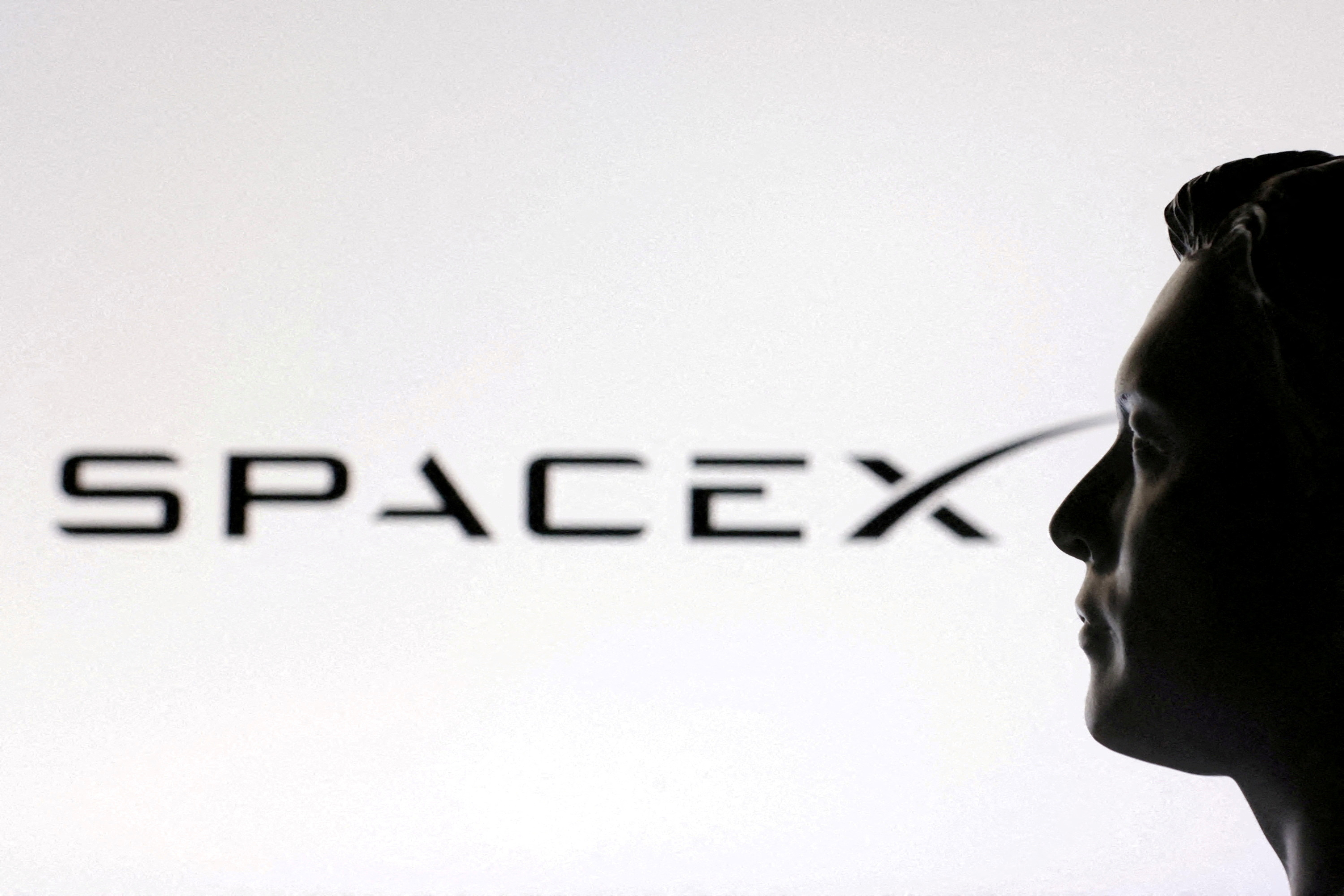 SpaceX to allow early share resale before usual six‑month lock-up | Reuters