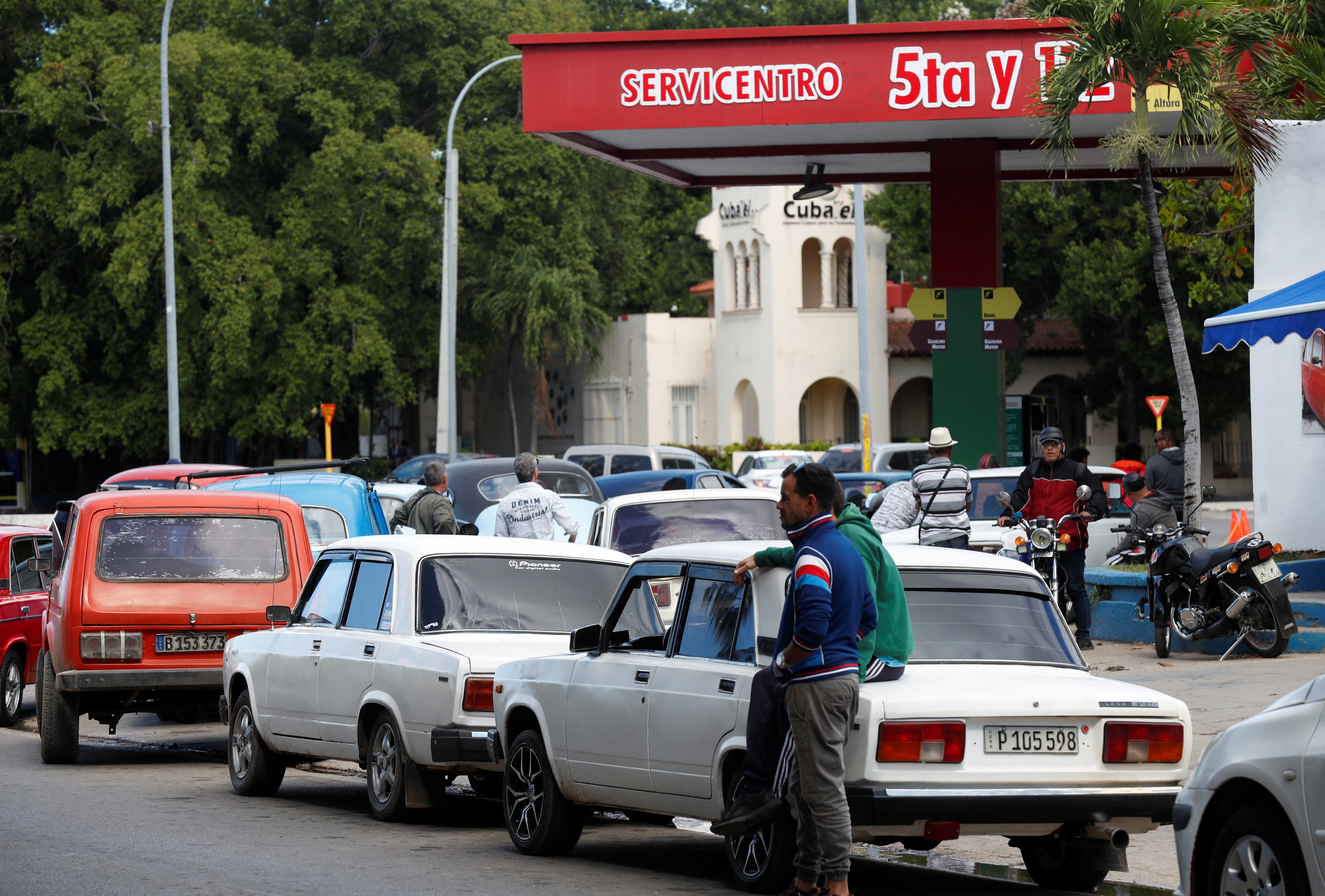 Cuba delays Feb. 1 fuel price hike, cites cyberattack