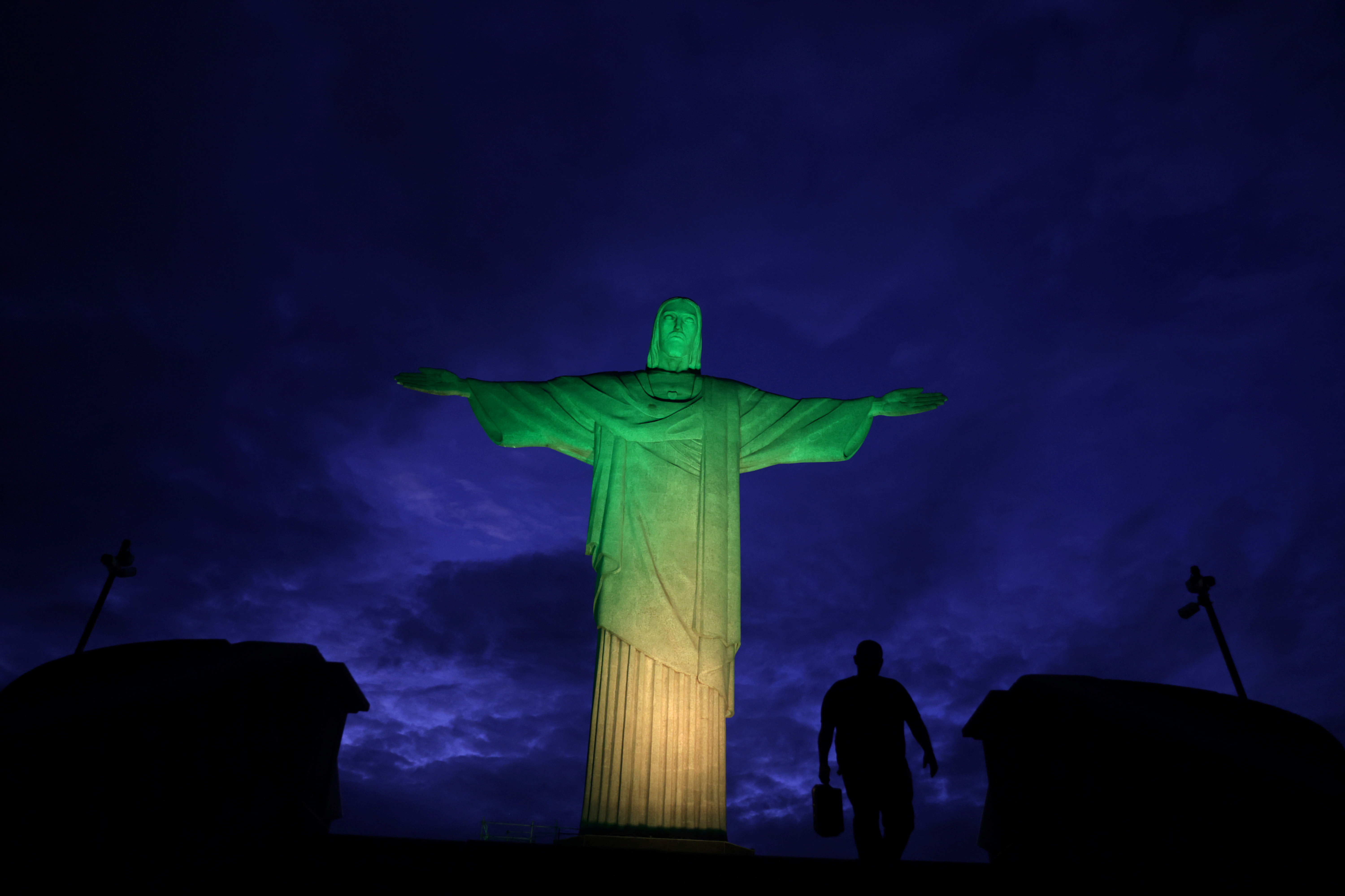 Brazilian soccer team celebrating victories in the world cup