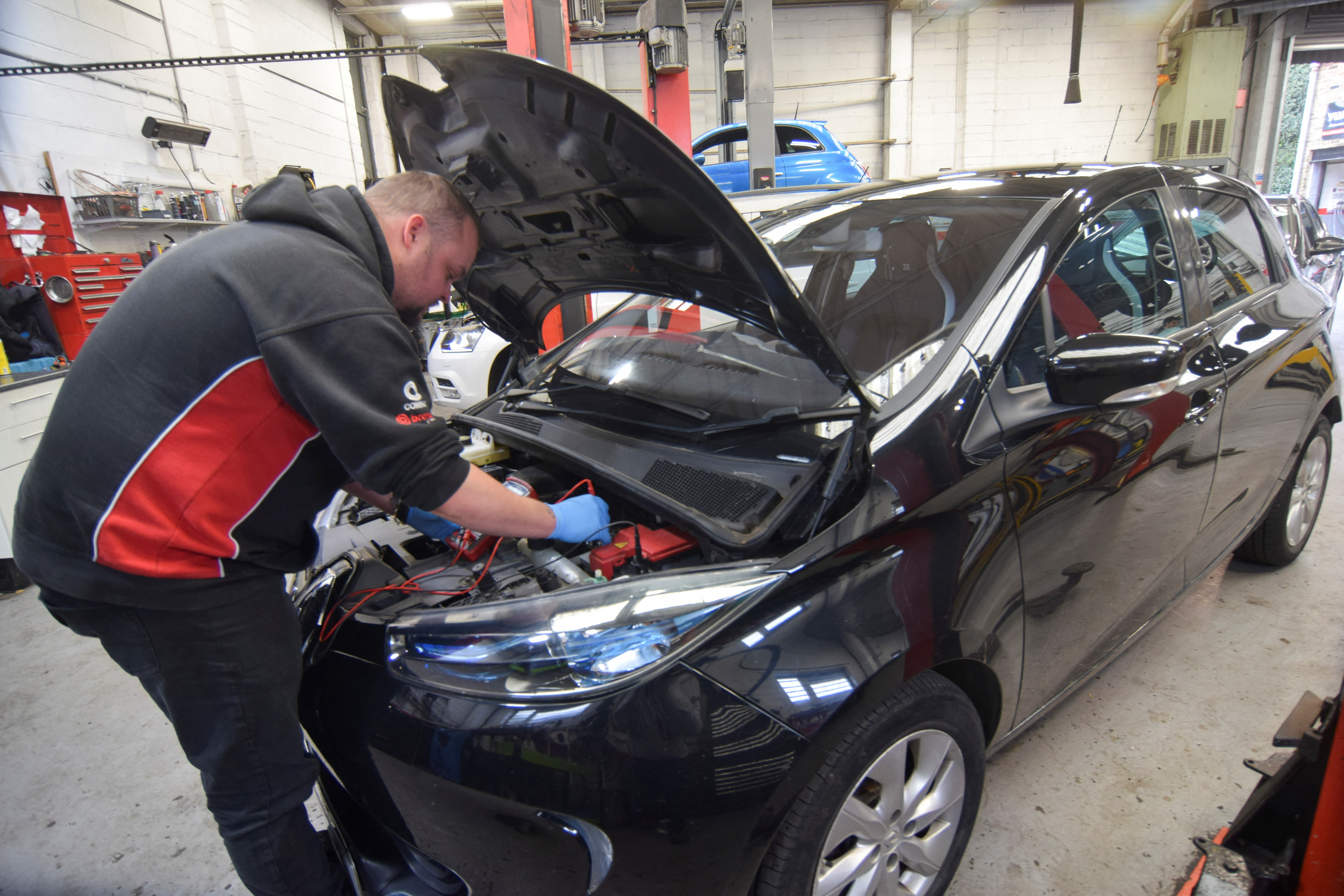 Broken EV chargers need more certified technicians