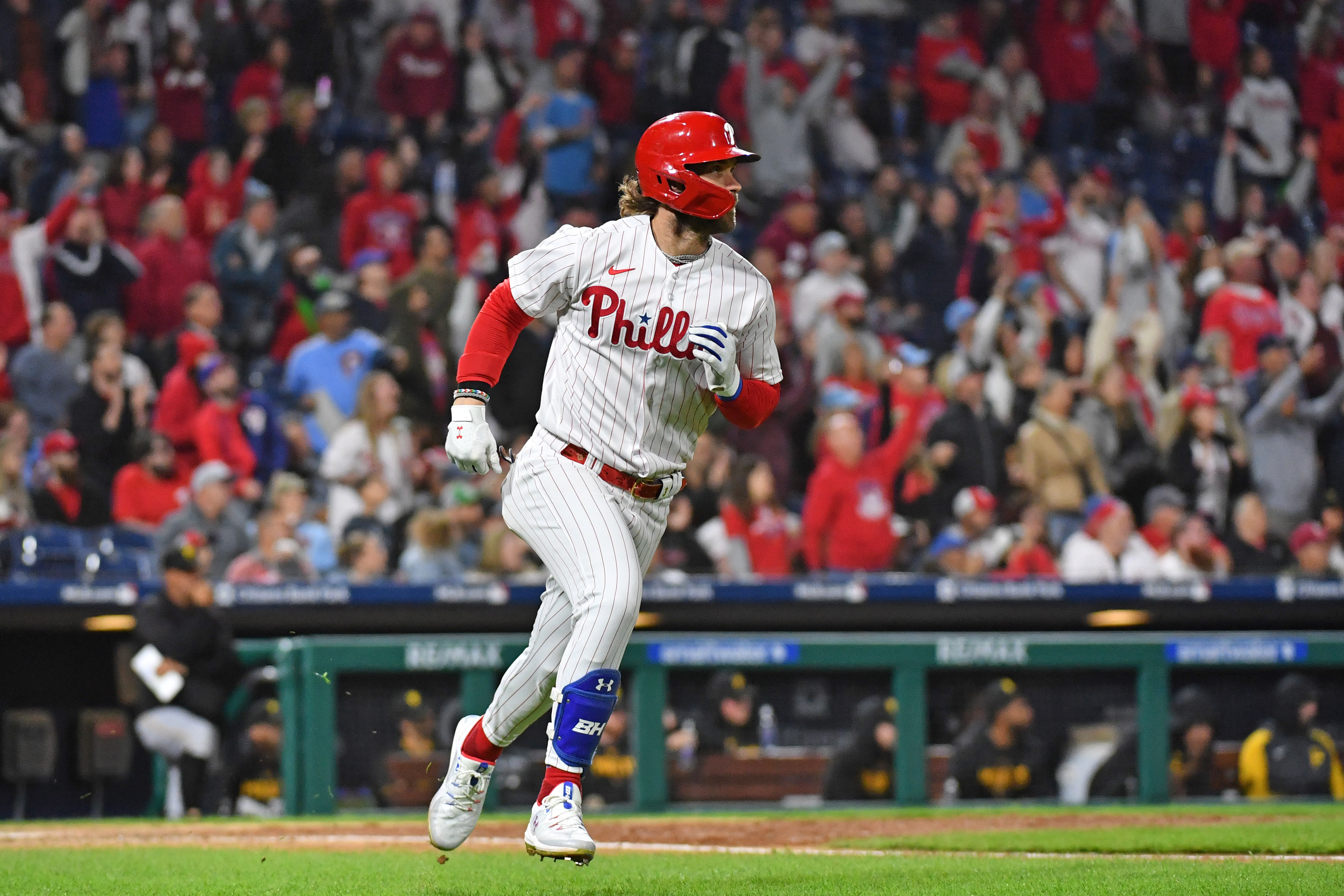 Phillies claw back from five down to best Pirates