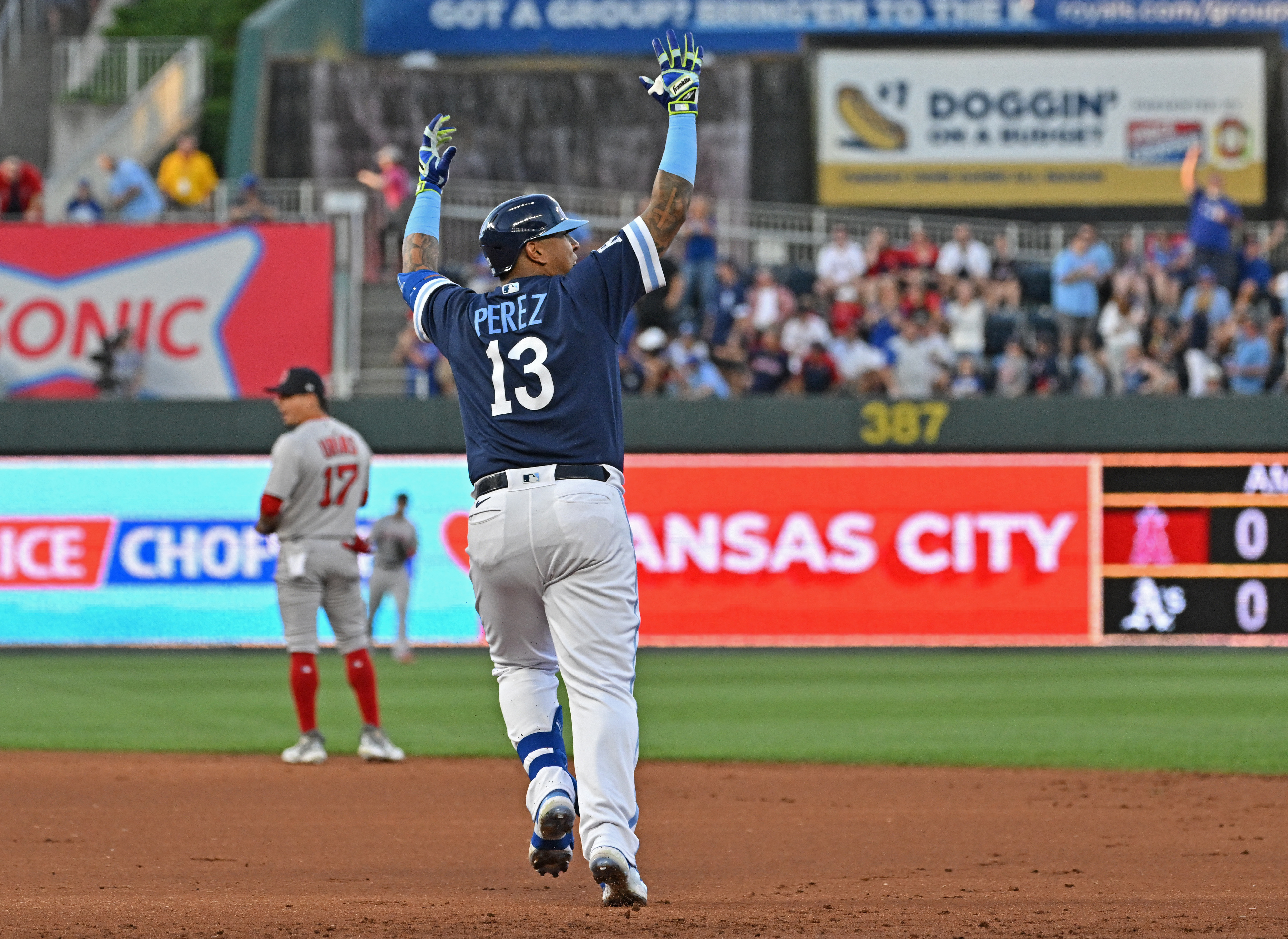 Salvador Perez, Freddy Fermin homer, but walks halt comeback vs. O's