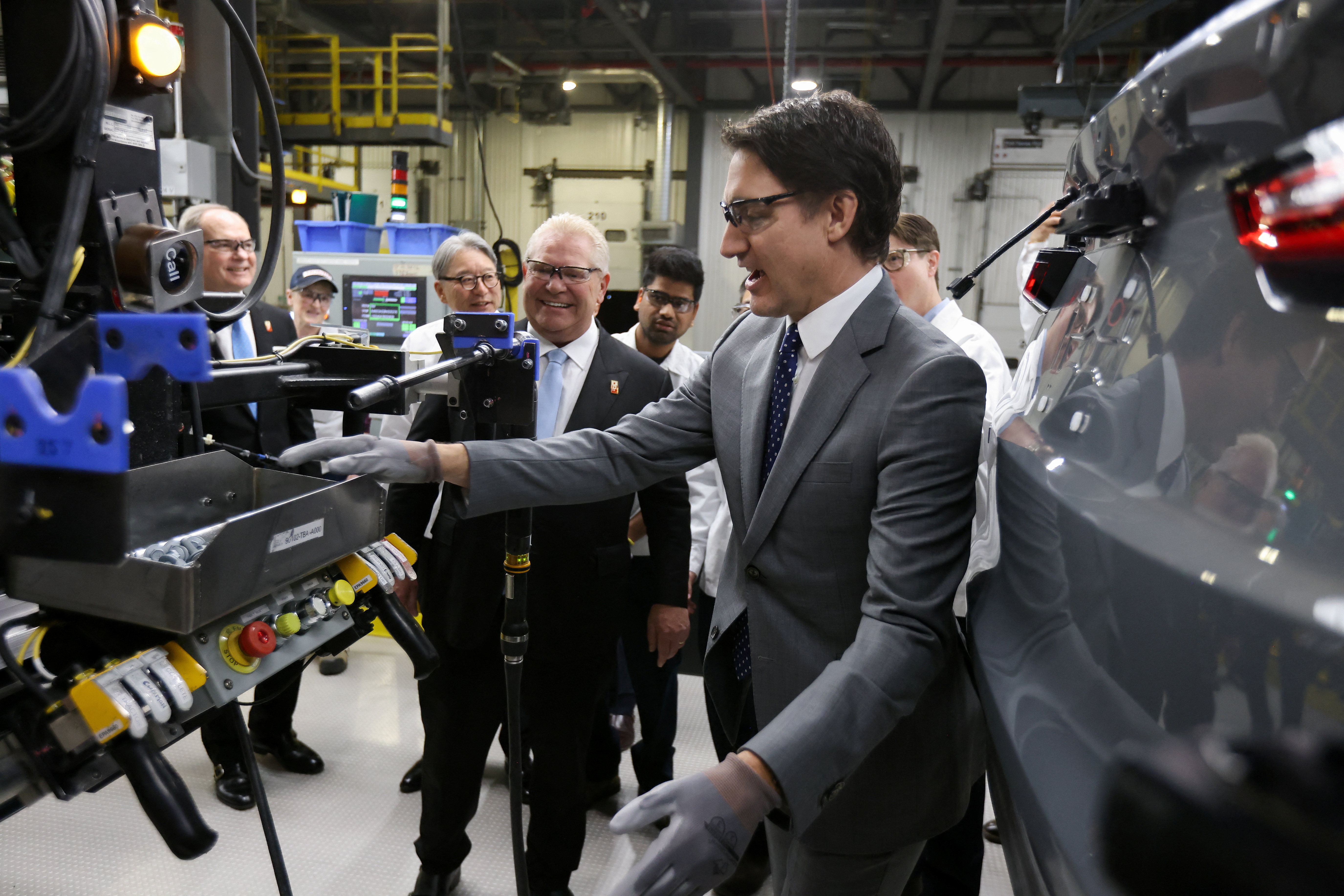 Honda announces plans to build electric vehicles and batteries in Ontario