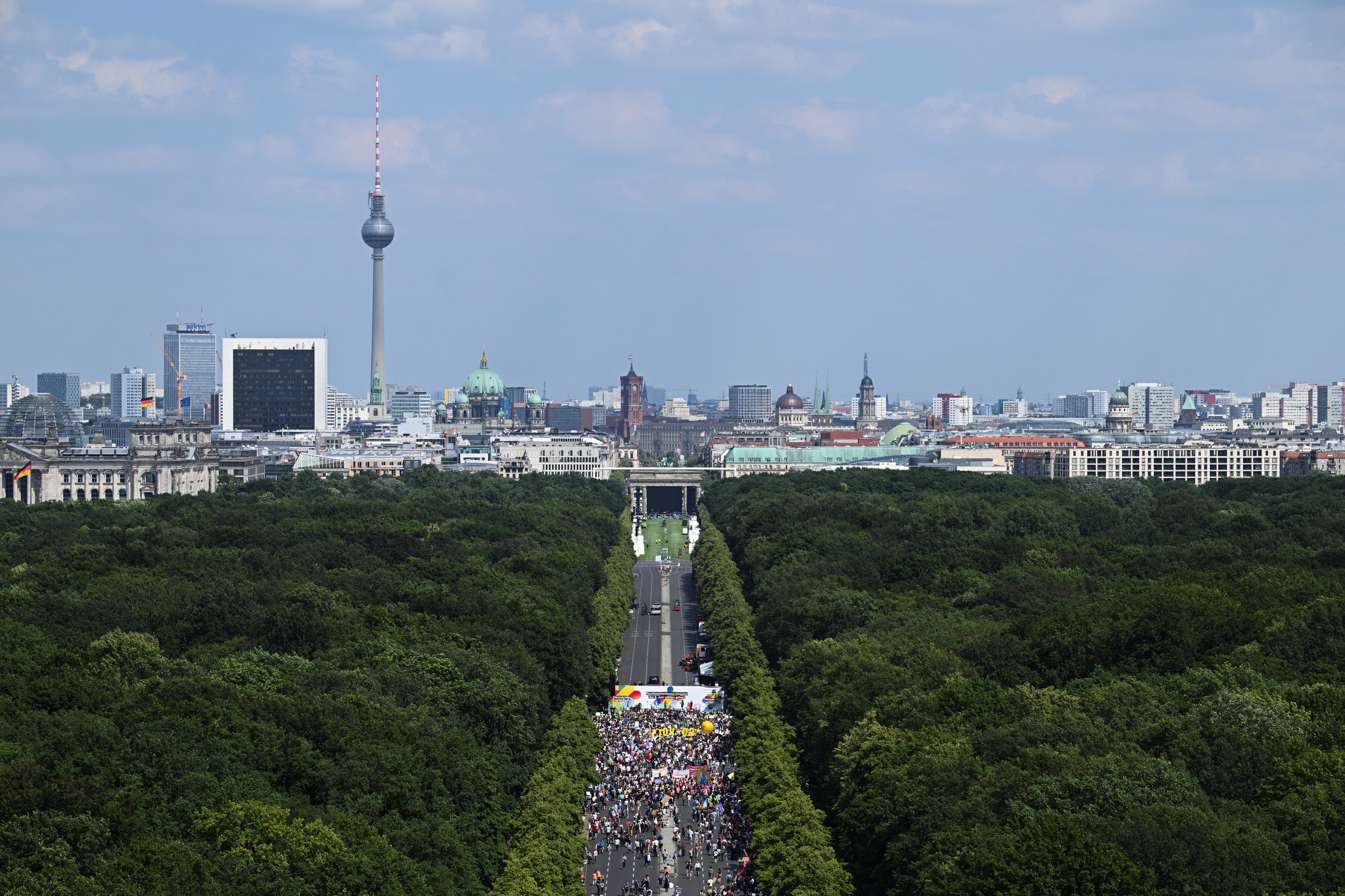 Demonstration against right-wing extremism and for the protection of democracy, in Berlin