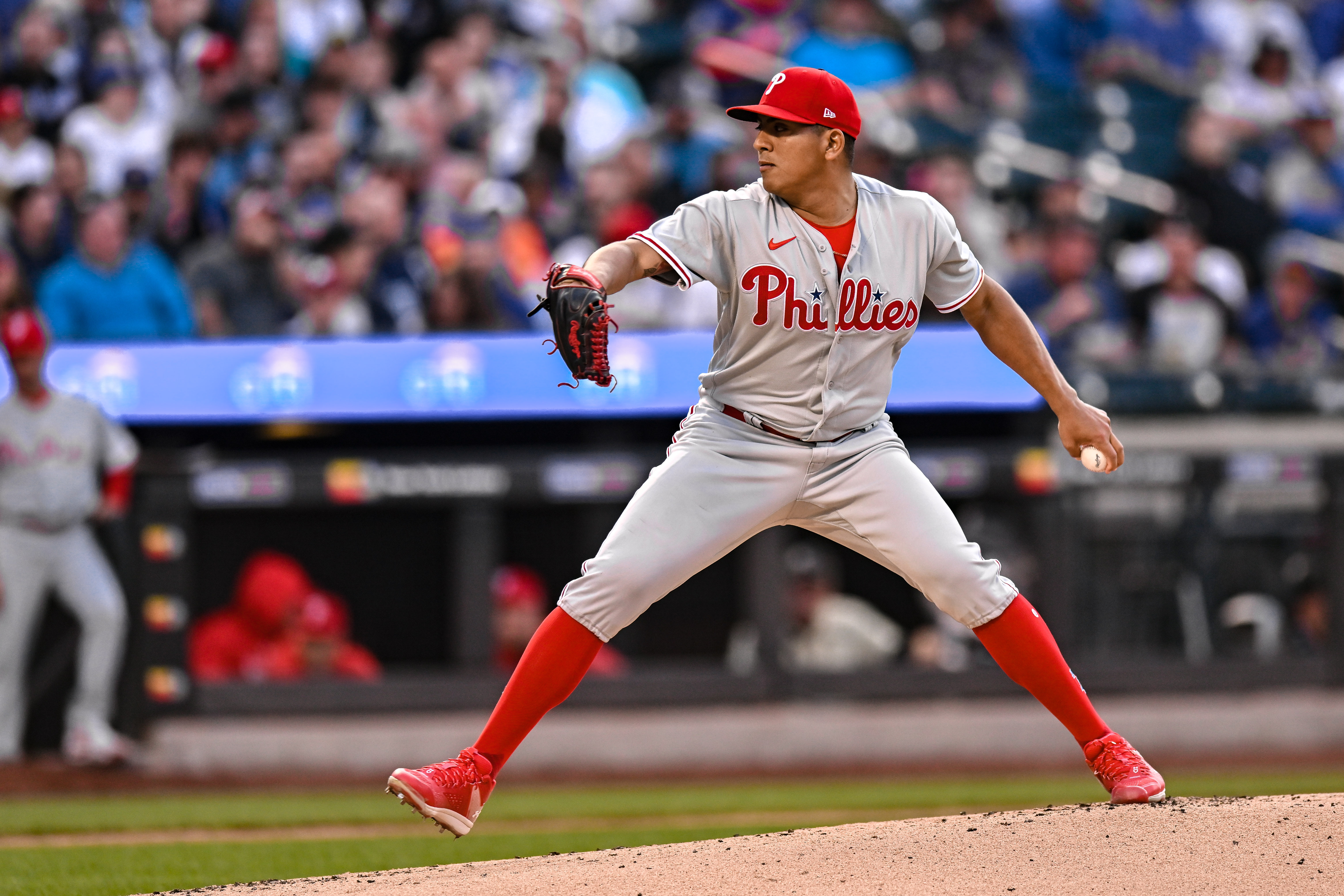 Kodai Senga pitches 7 scoreless innings, Mets two-hit Phillies