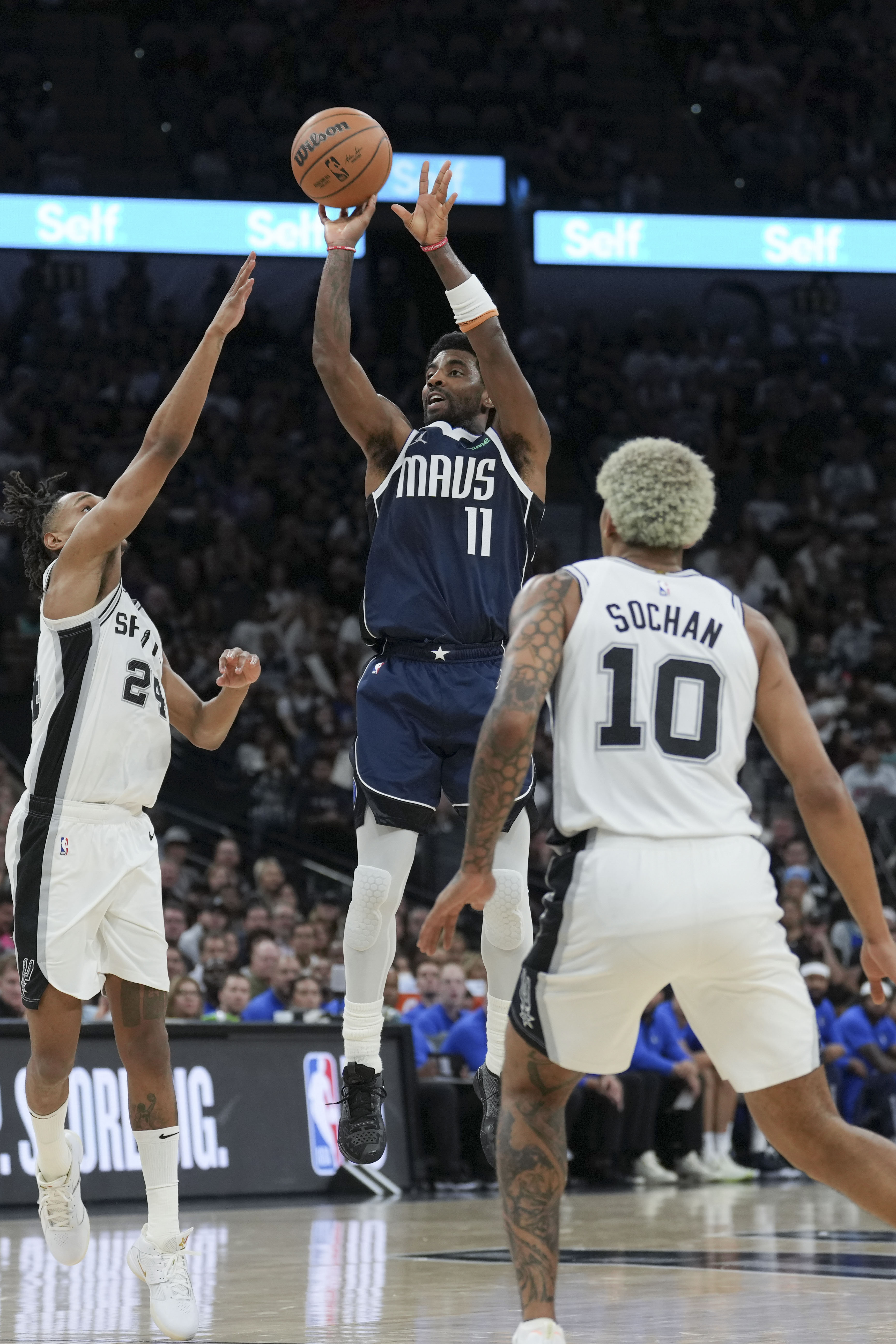 PHOTO: Luka Doncic's Teammate Kicked 7'4 Victor Wembanyama in The Face Amid  Shambolic Debut Start Before Last Ditch Efforts Fall Short -  EssentiallySports