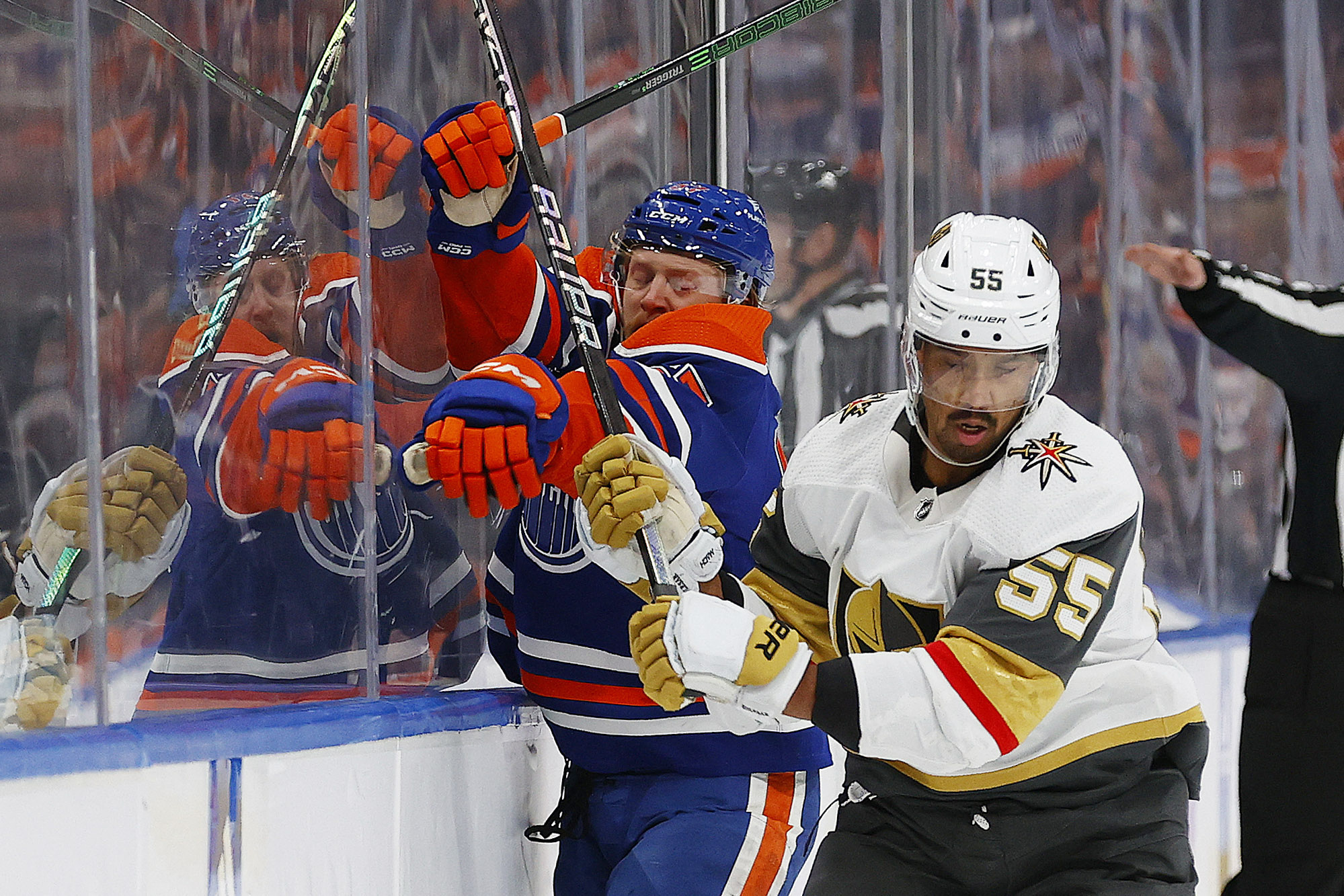 Another Big Connor McDavid Effort Lifts Oilers Past Knights | Reuters