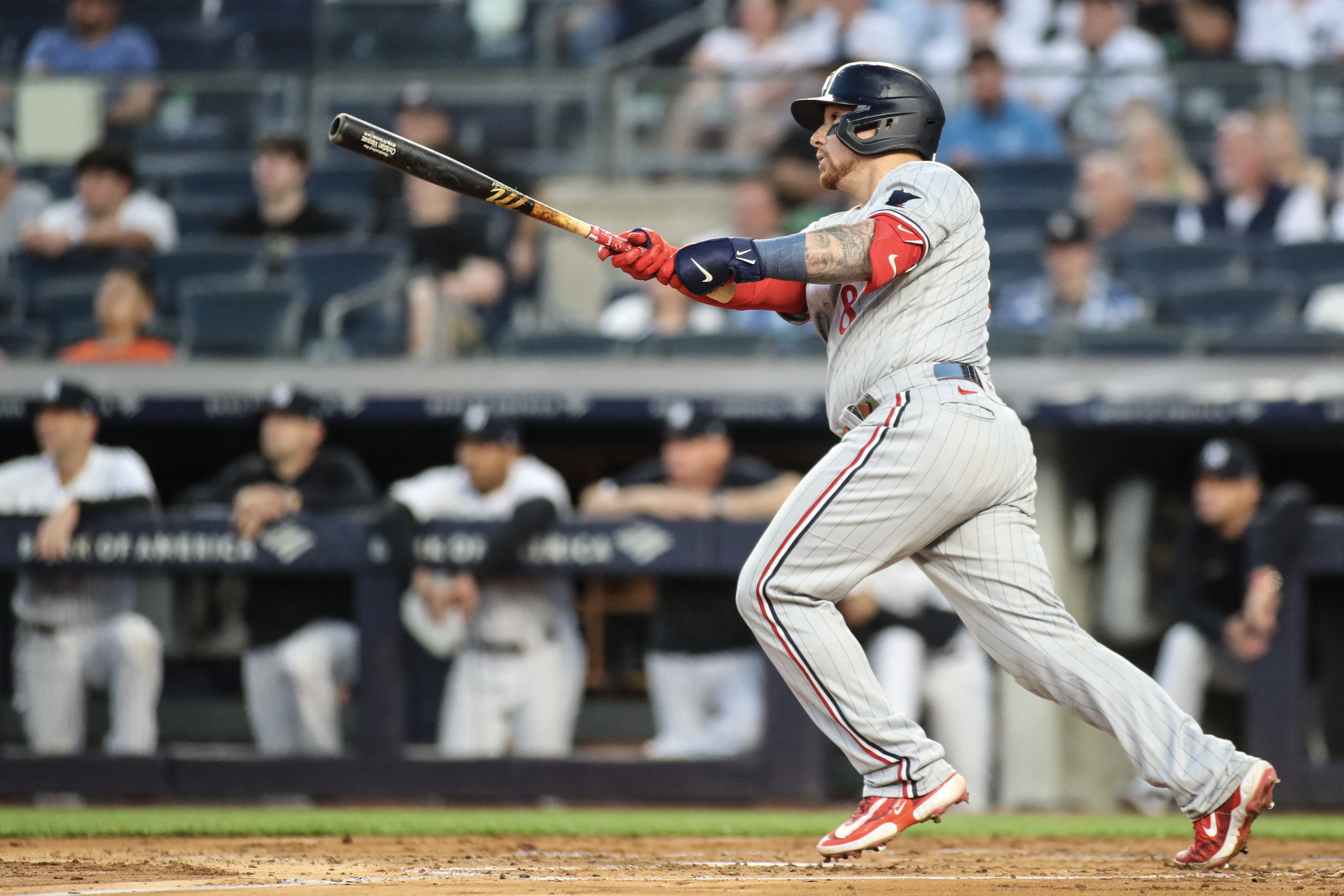 Nine-run first inning sends Twins to rout of Yankees