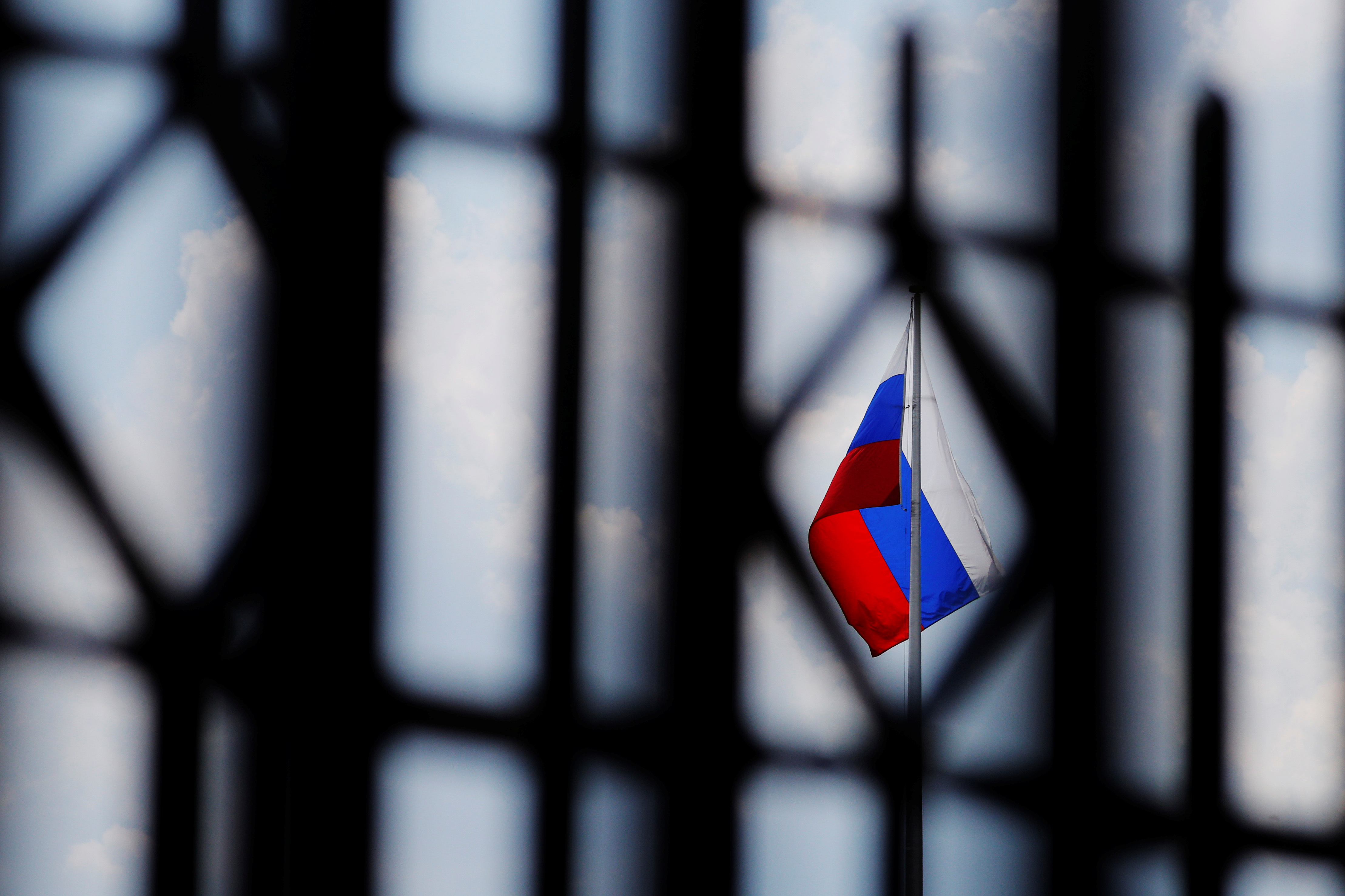 ロシア大使、日本に「深刻な結果」警告　パトリオット輸出巡り