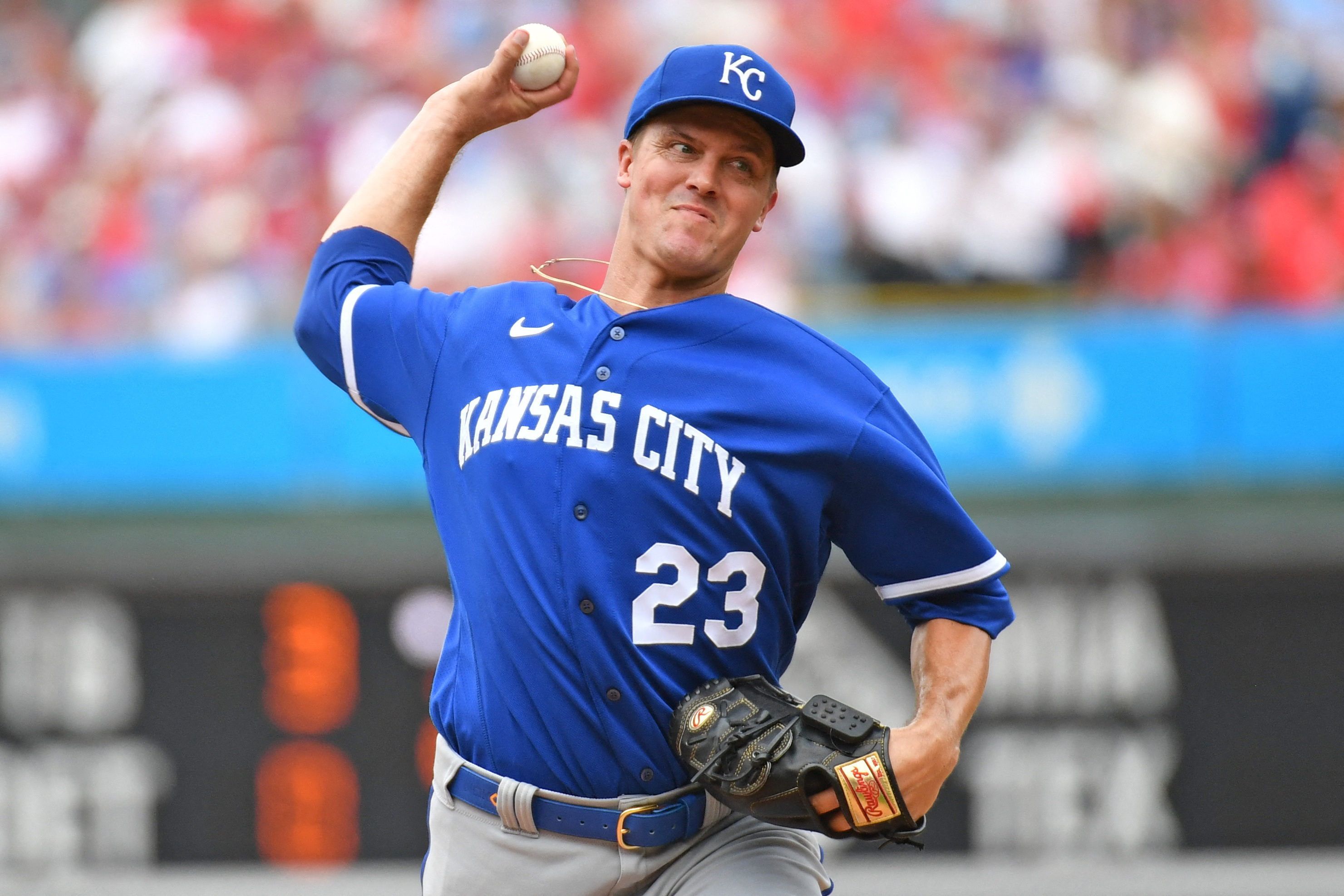 Kansas City Royals beat Philadelphia Phillies