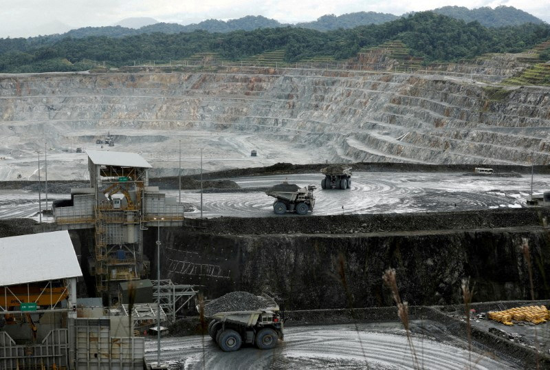 Panamá suspende discusión sobre nuevo contrato minero de First Quantum