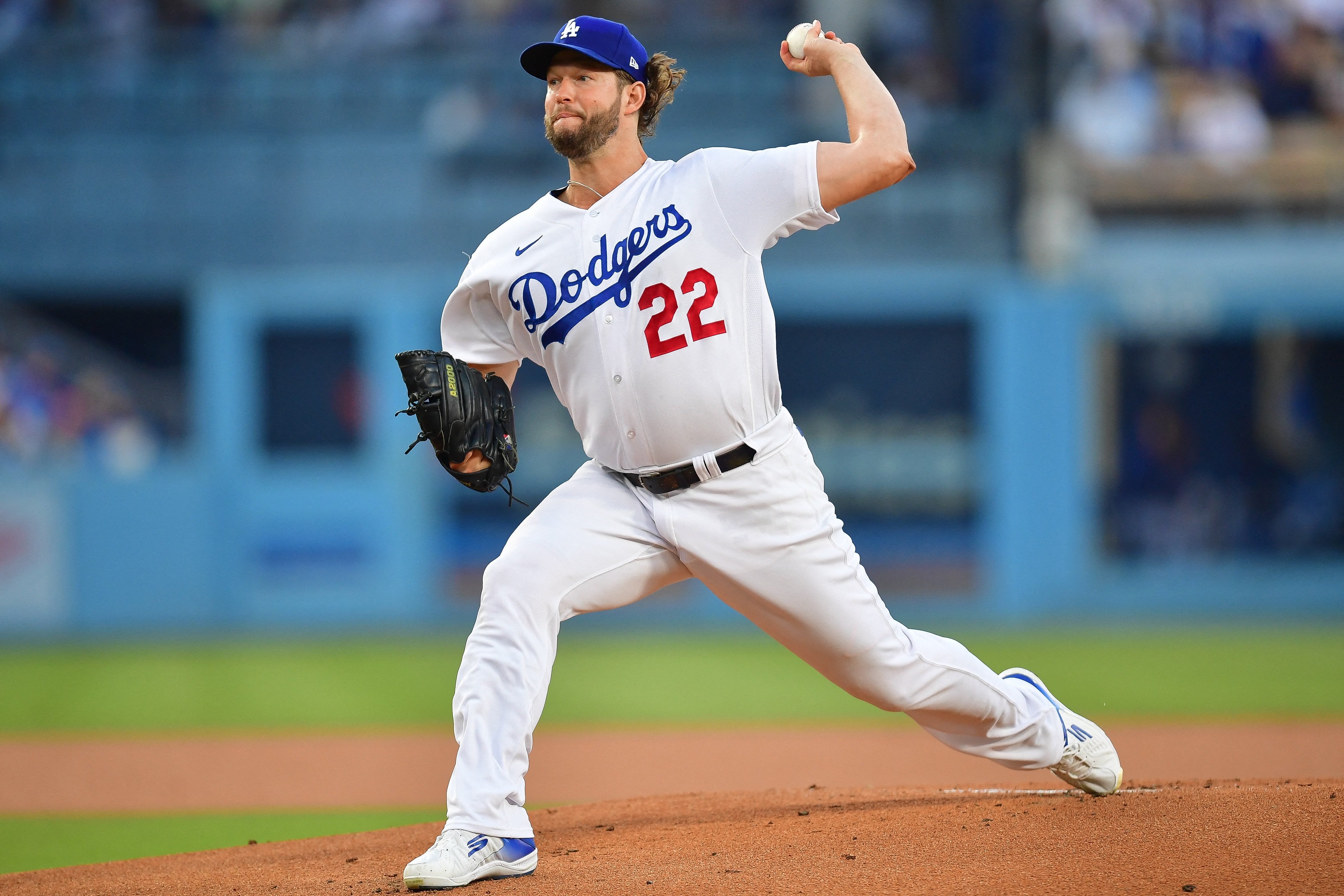 Clayton Kershaw-led Dodgers blank Giants, clinch first-round bye