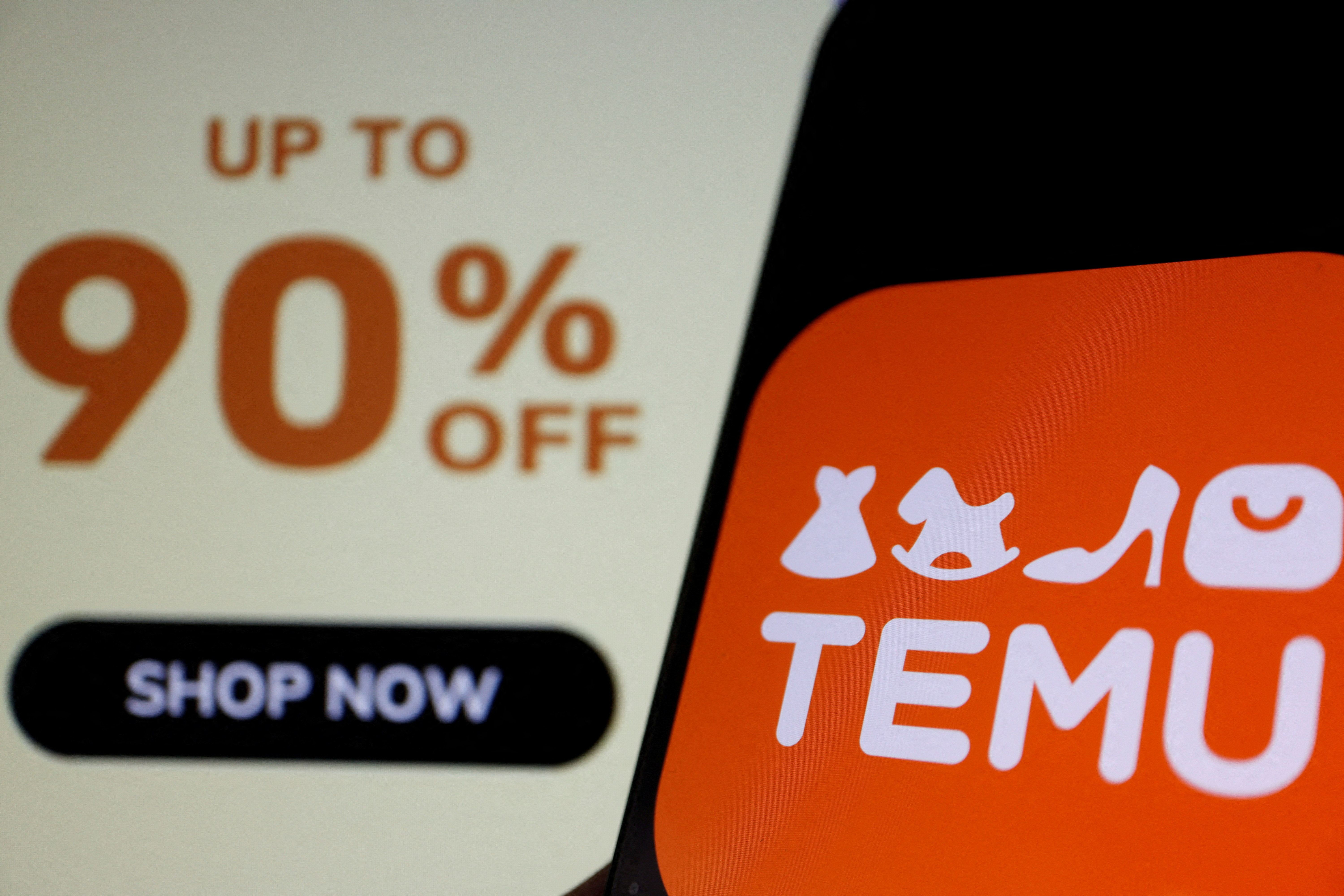 Analysis-Temu, Shein far lag  as online holiday shopping